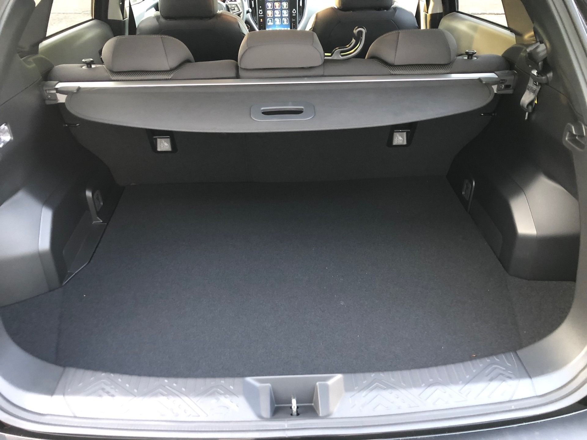SUBARU Crosstrek 2.0 e-Boxer Passion AWD Lineartronic-image-13