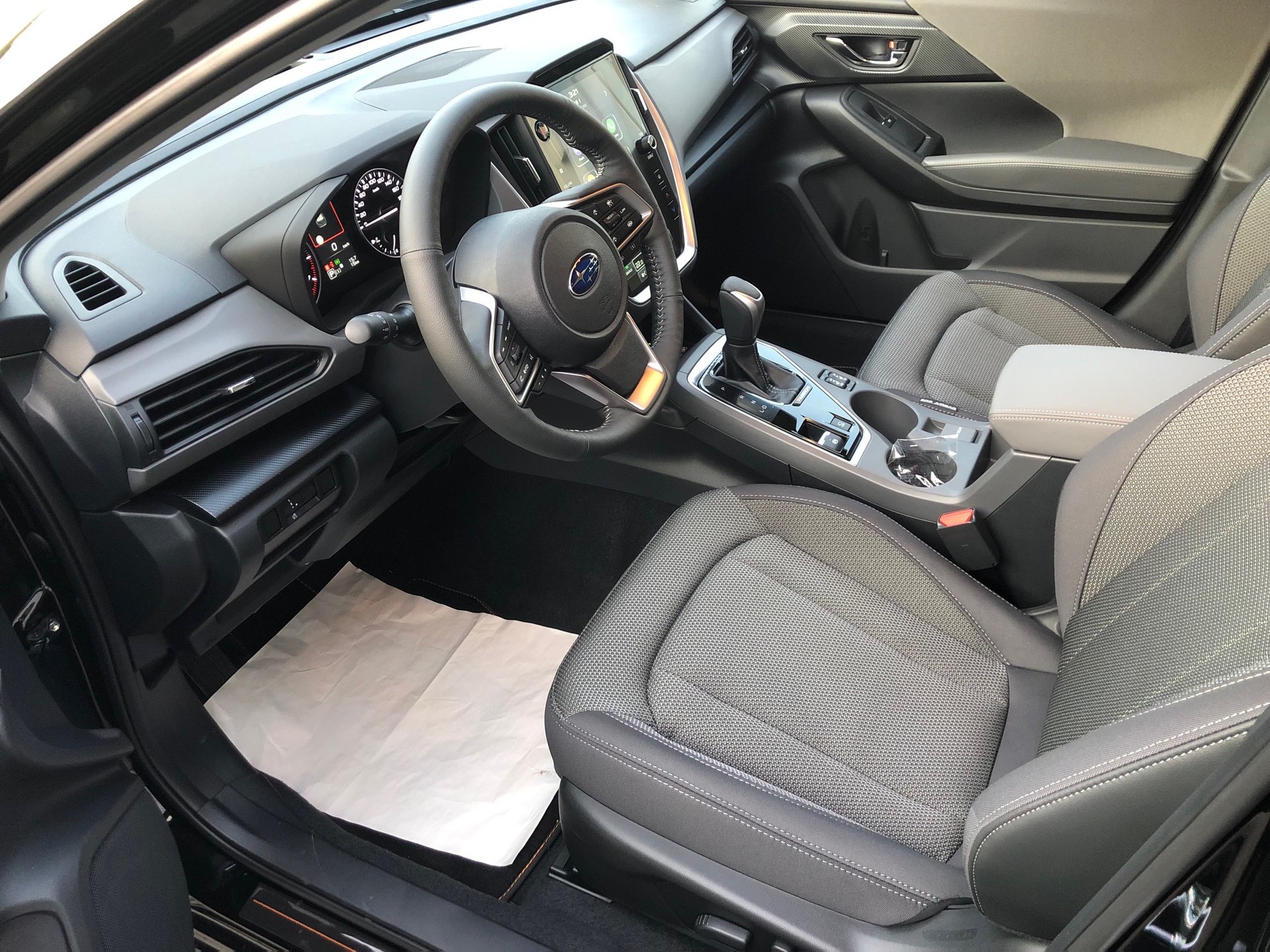 SUBARU Crosstrek 2.0 e-Boxer Passion AWD Lineartronic-image-3