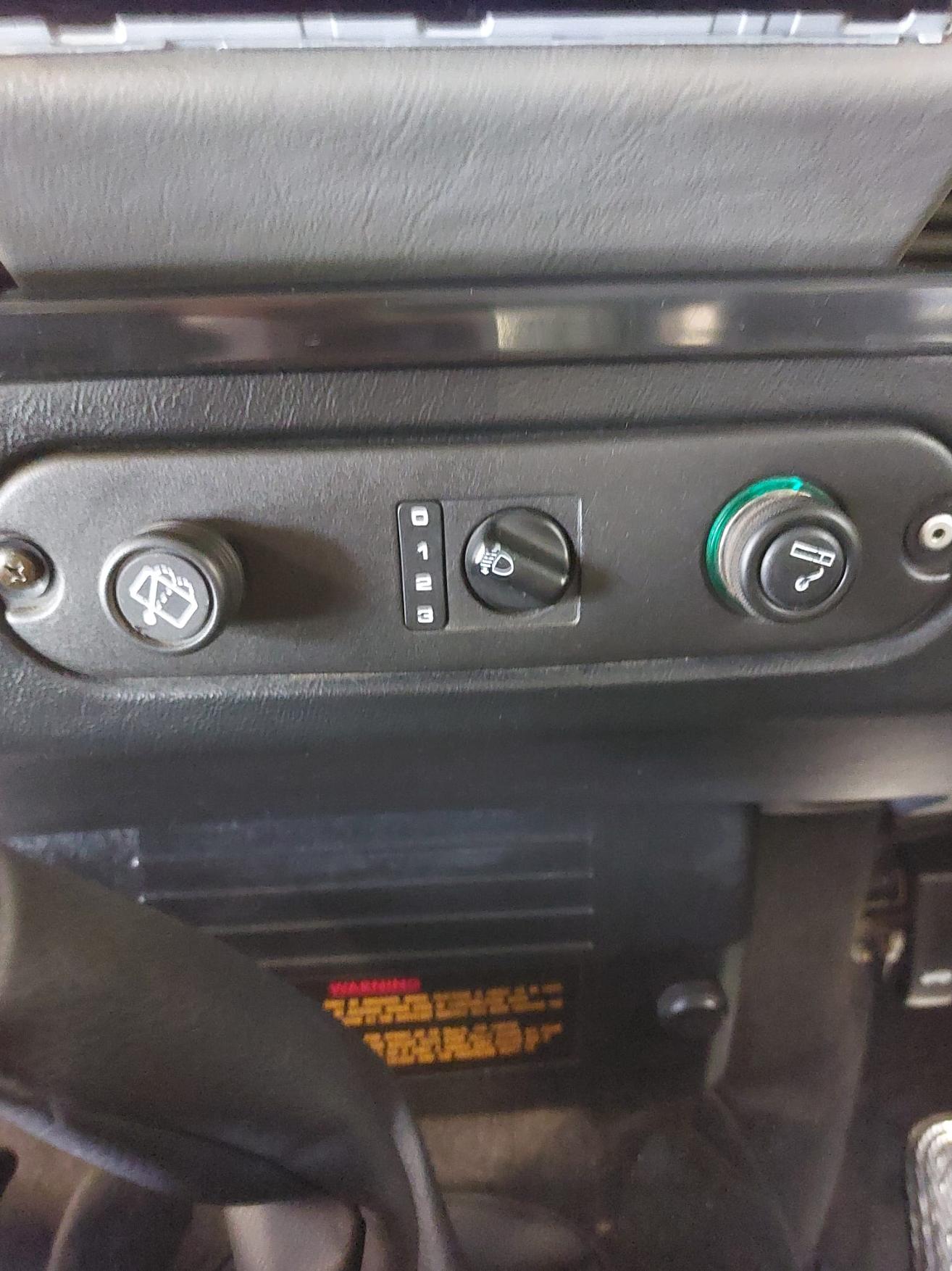 LAND ROVER Defender 90 2.5 Tdi St.Wagon-image-17