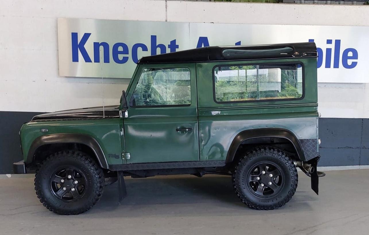 LAND ROVER Defender 90 2.5 Tdi St.Wagon-image-0