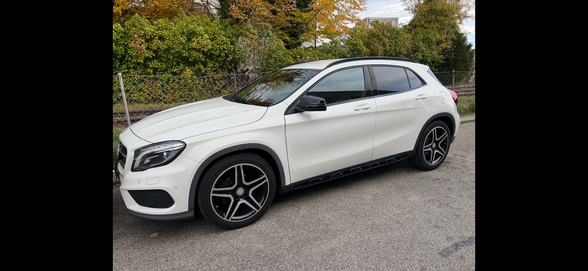 MERCEDES-BENZ GLA 200 AMG Line 7G-DCT-image-0
