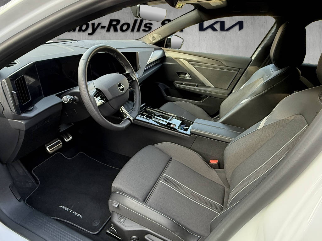 OPEL Astra GS Line 1.2 Turbo-image-9