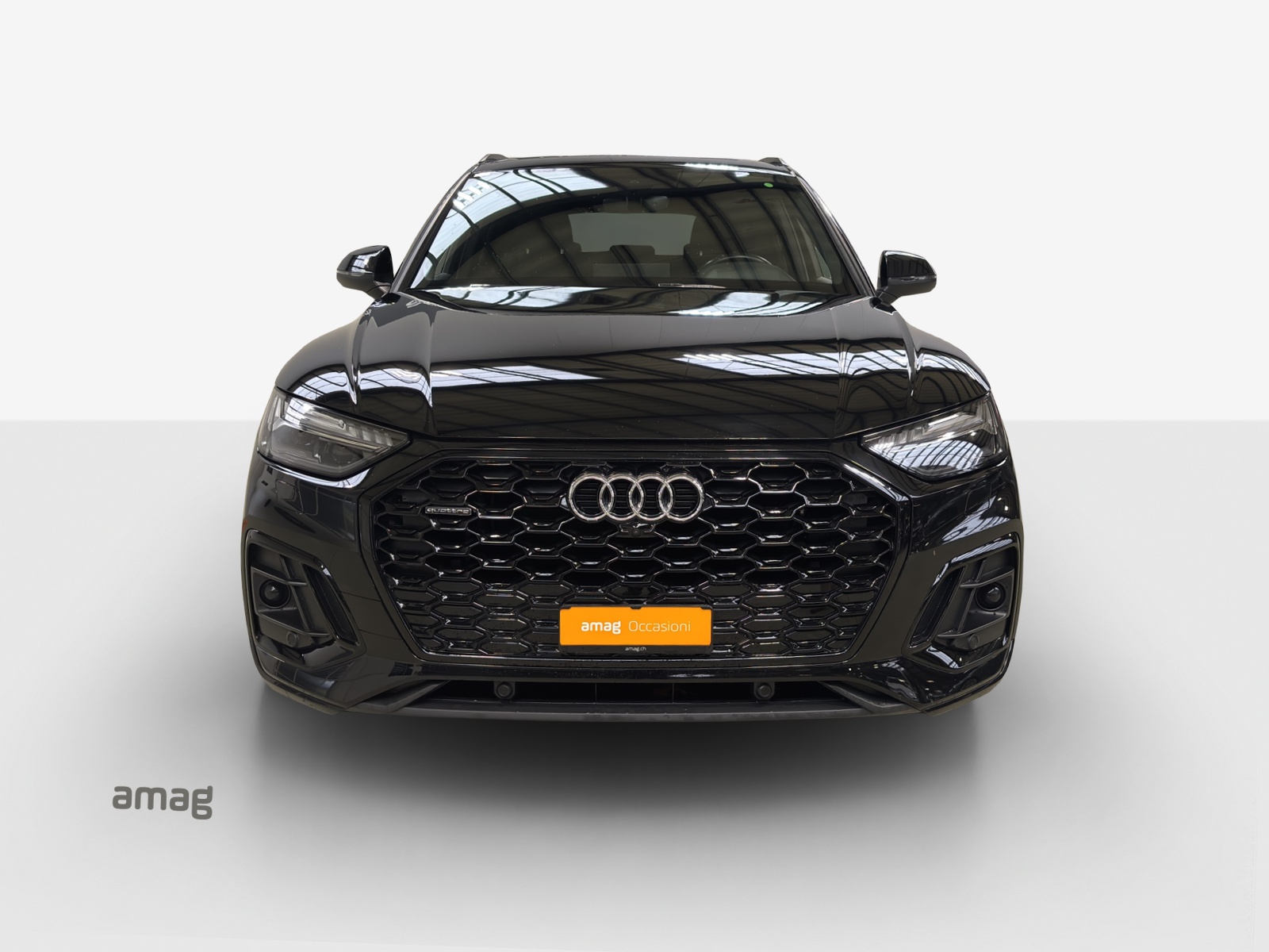 AUDI Q5 Sportback 40 TDI Blackedition quattro S-tronic-image-6