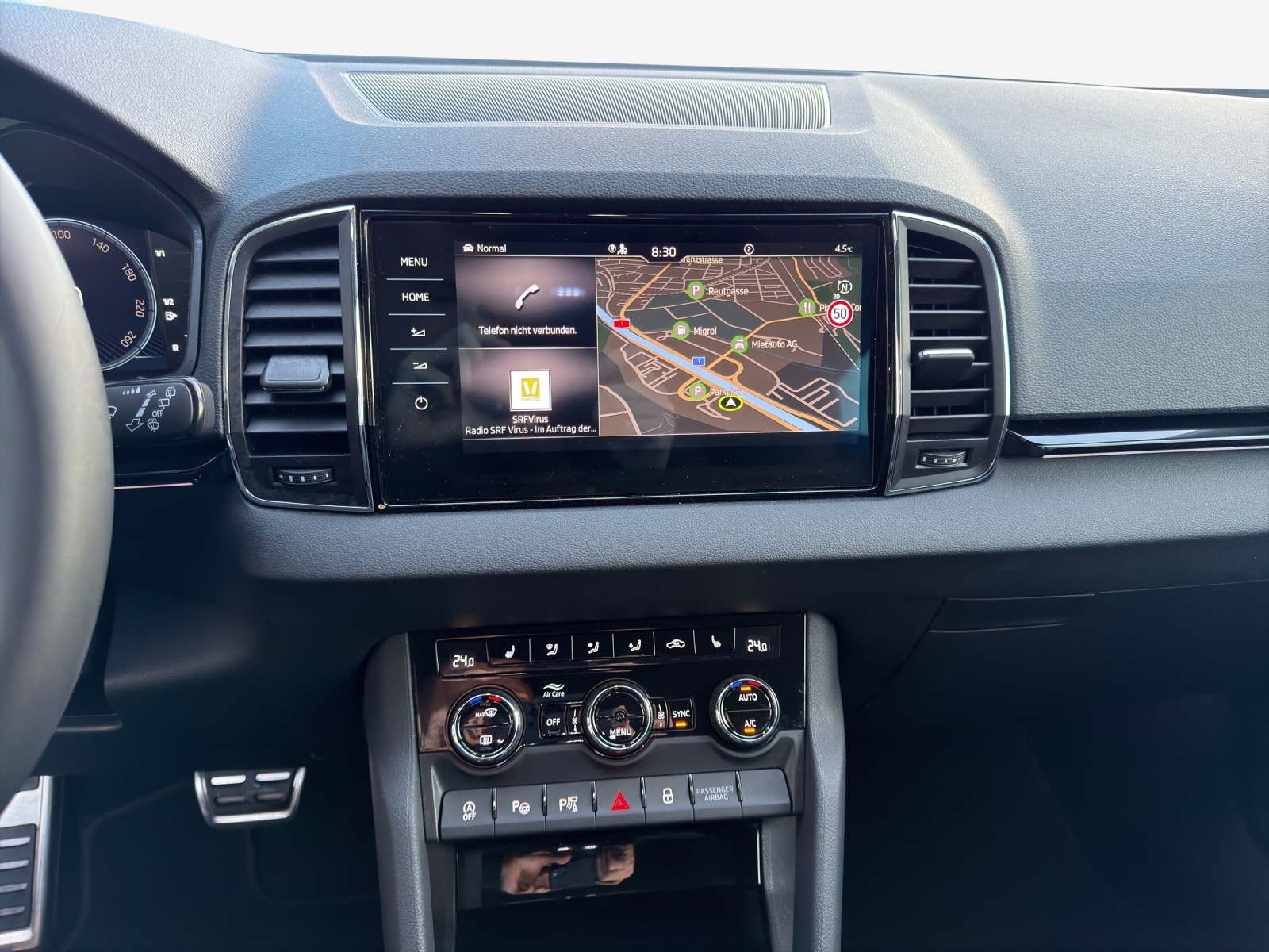 SKODA Karoq 2.0 TDI CR Selection 4x4 DSG-image-10