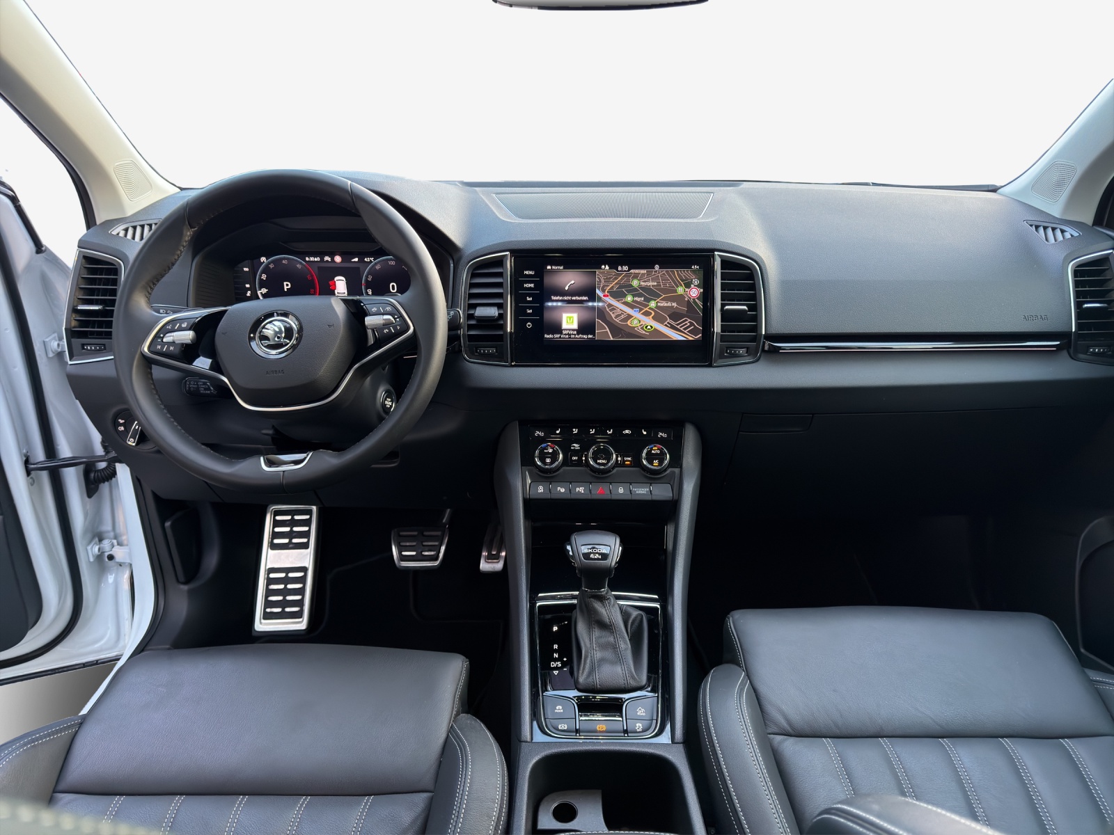 SKODA Karoq 2.0 TDI CR Selection 4x4 DSG-image-8