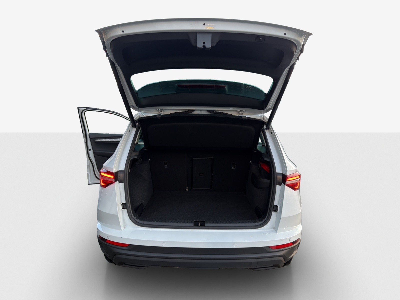 SKODA Karoq 2.0 TDI CR Selection 4x4 DSG-image-12