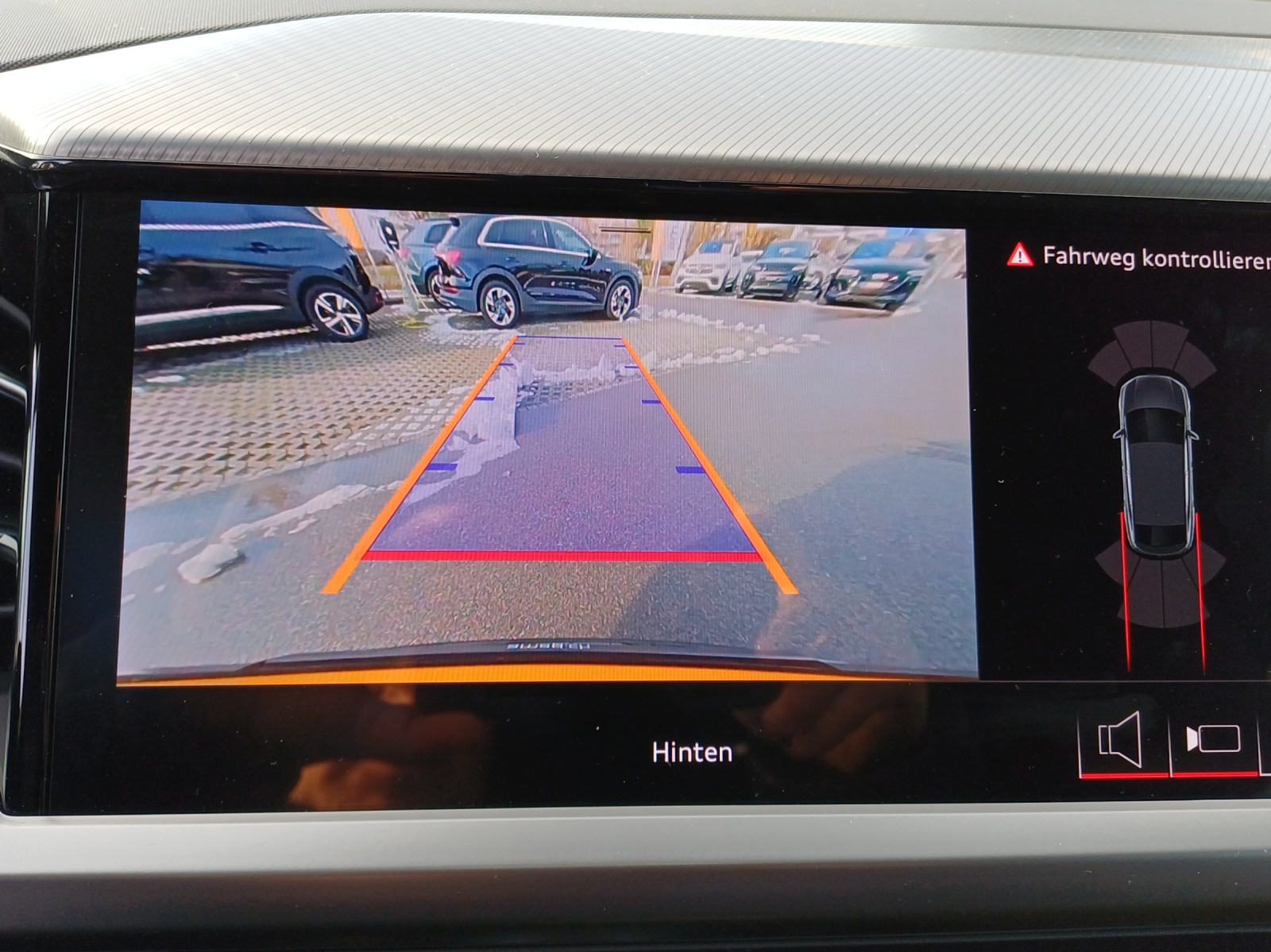 AUDI Q4 Sportback e-tron 55 quattro-image-15
