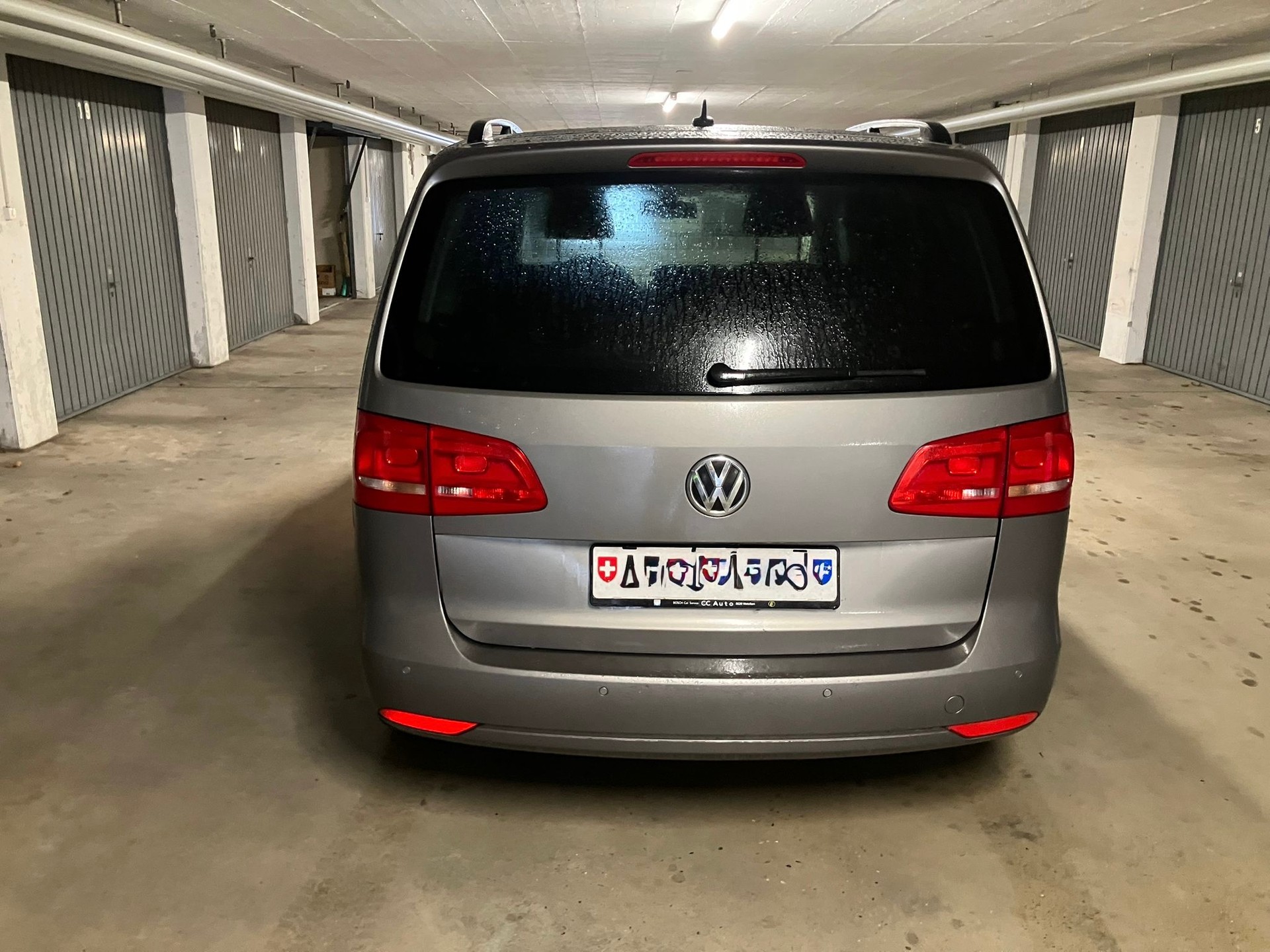 VW Touran 1.4 TSI Highline DSG-image-1