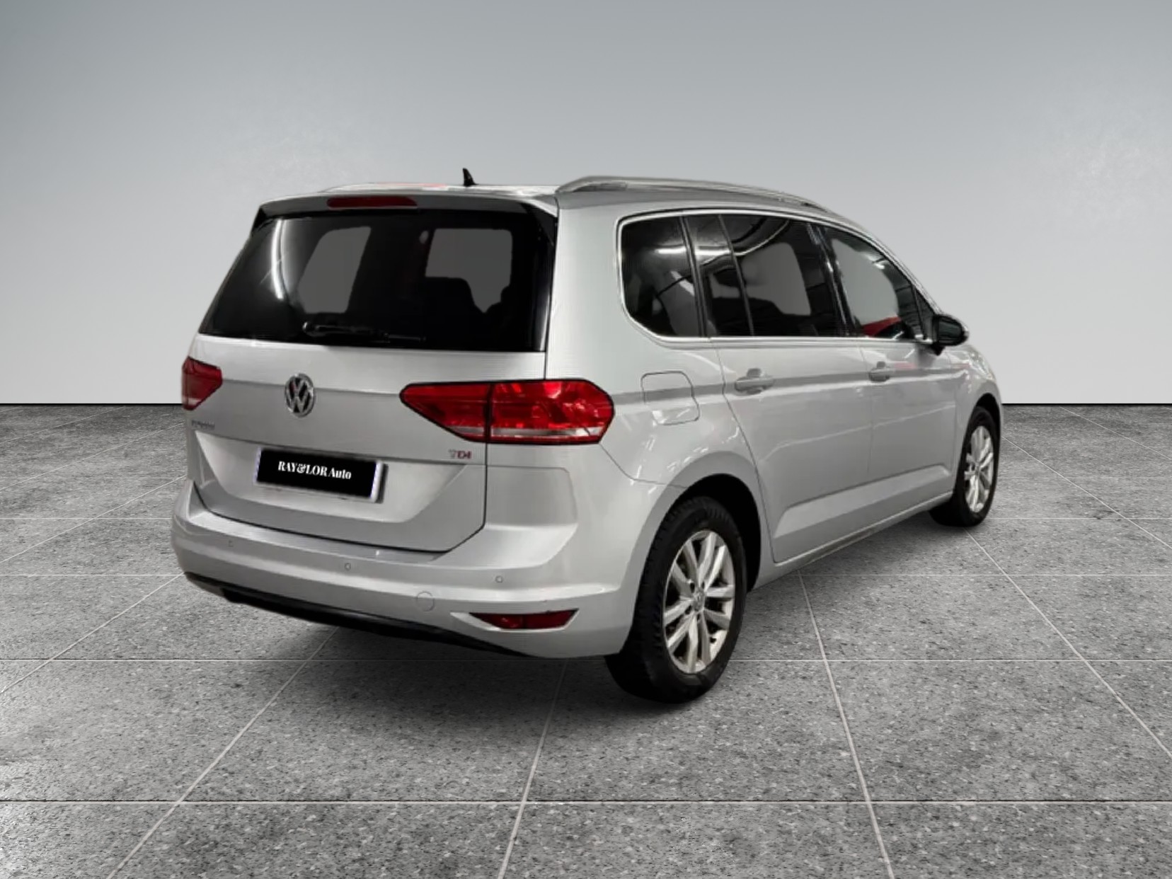 VW Touran 1.6?TDI 7 place-image-4
