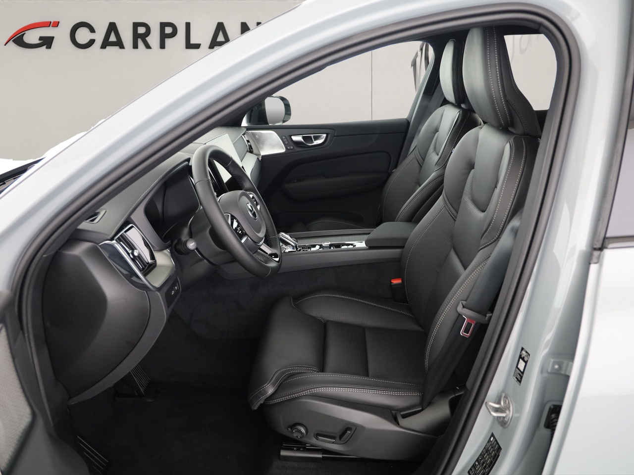VOLVO XC60 2.0 T6 TE Black Edition eAWD .-image-7