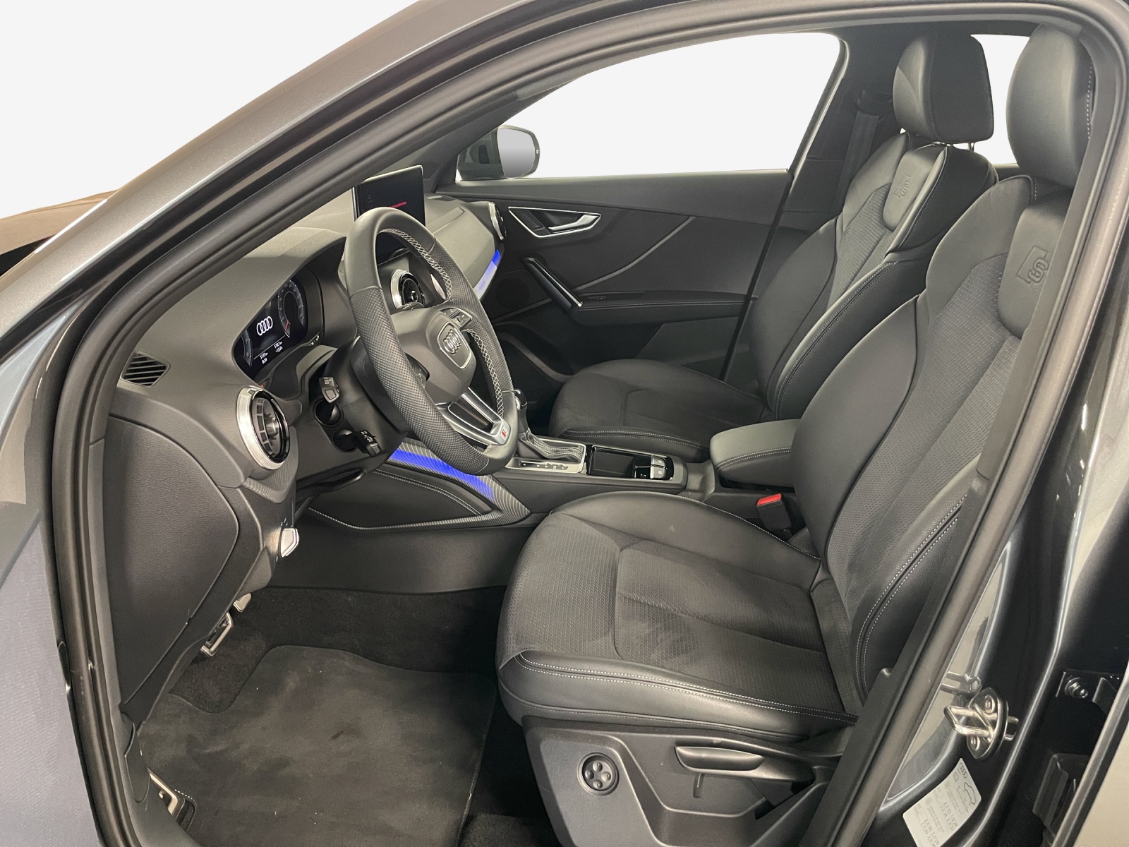 AUDI SQ2 TFSI quattro S-tronic-image-11