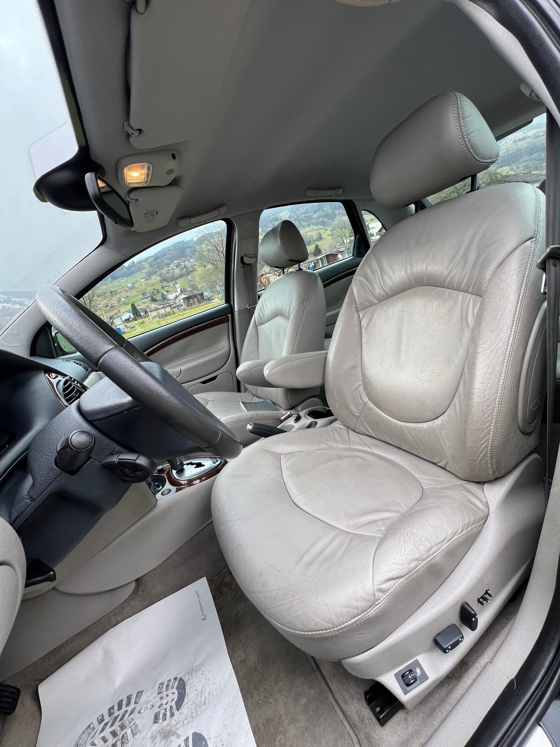 CITROEN C5 Berline 3.0 V6 Exclusive Automatic-image-9