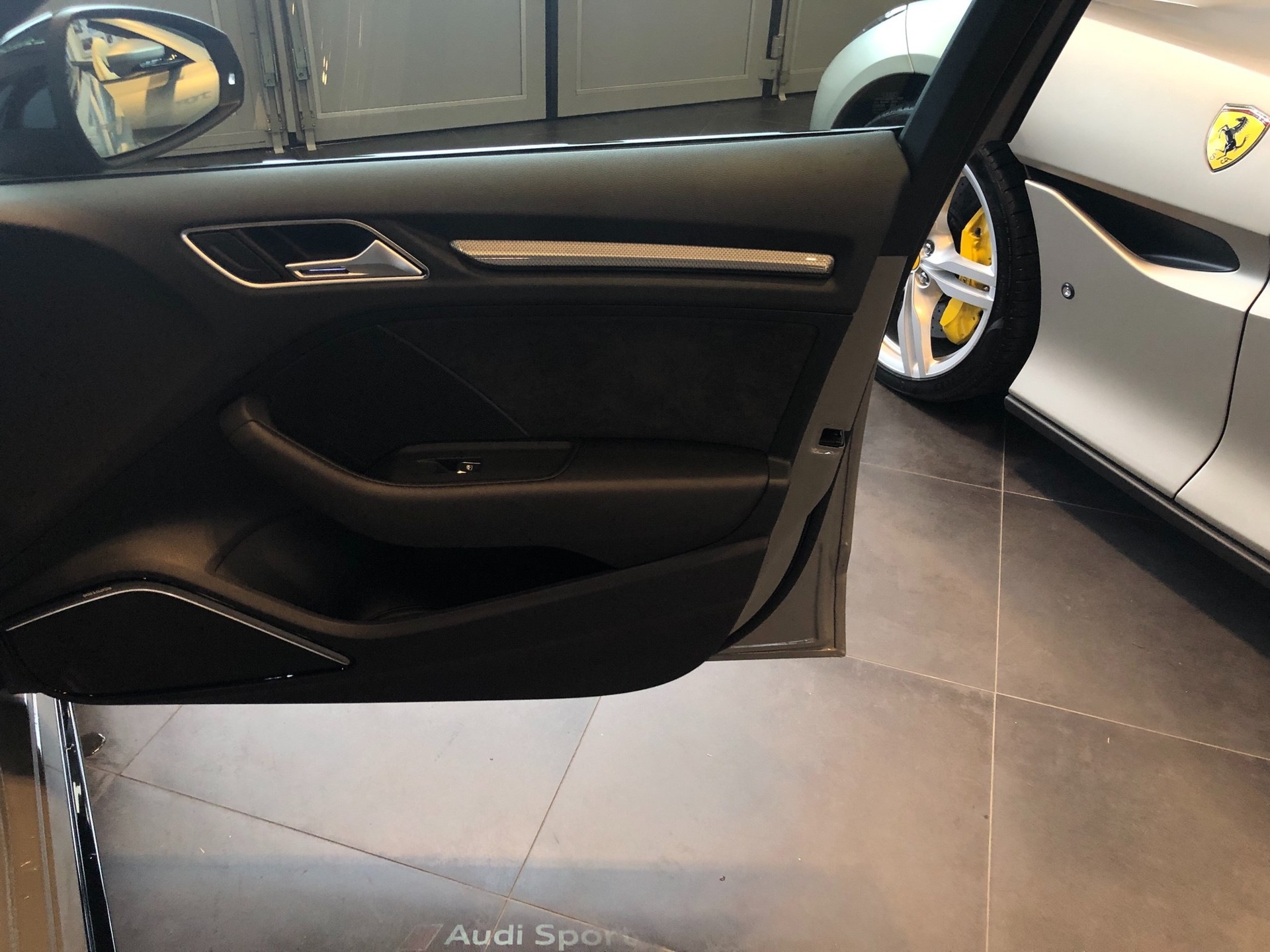 AUDI RS3 SB 2.5 TSI quattro-image-20