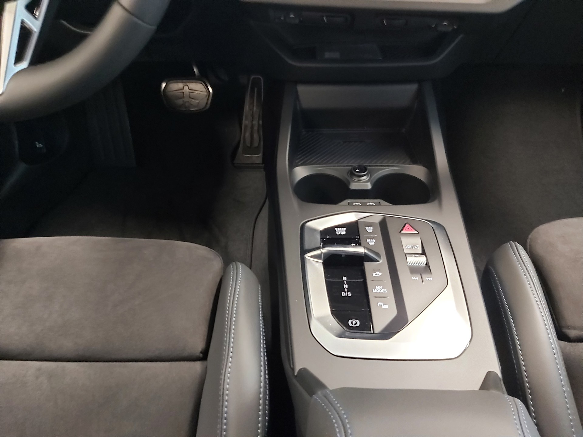 BMW 123 xDrive-image-17