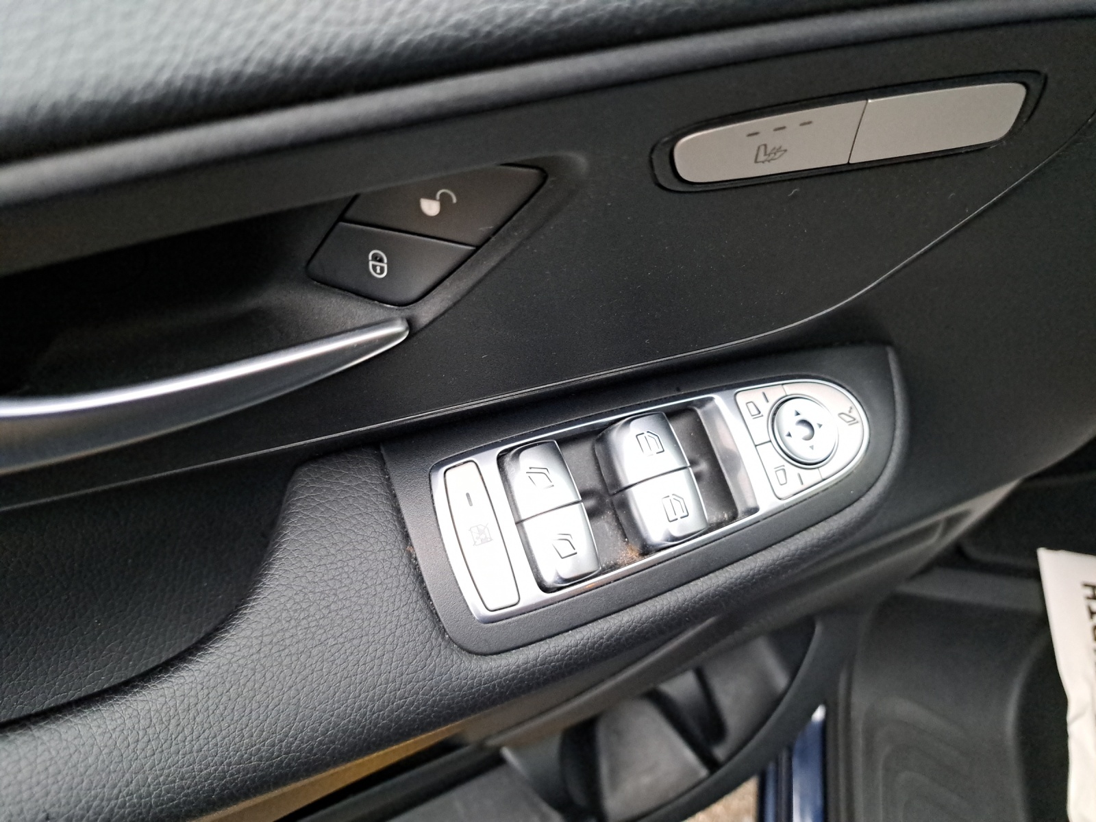MERCEDES-BENZ V-Klasse V447 Van V 220 d kurz-image-20