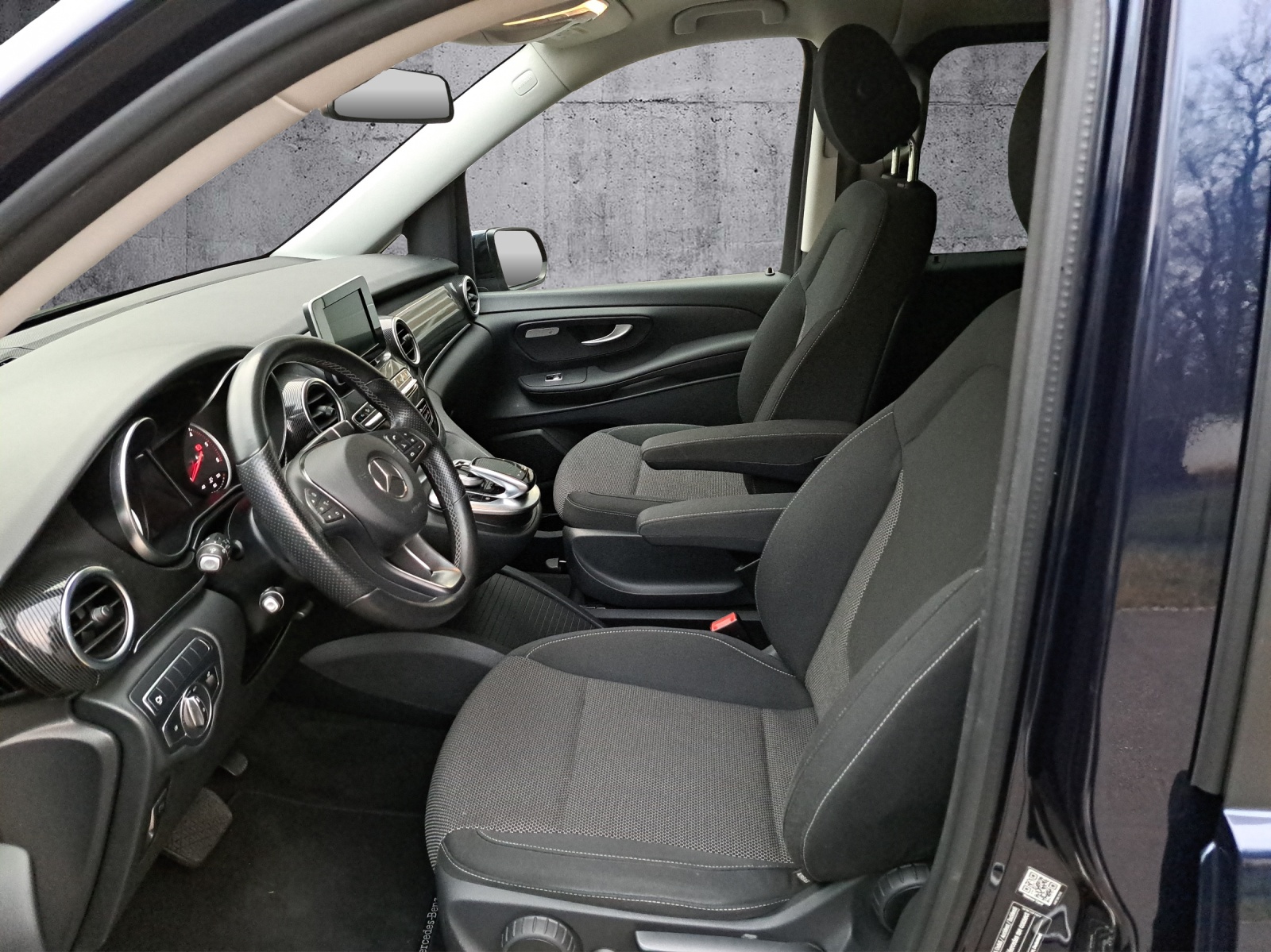 MERCEDES-BENZ V-Klasse V447 Van V 220 d kurz-image-9