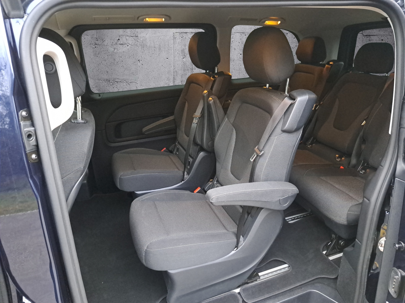 MERCEDES-BENZ V-Klasse V447 Van V 220 d kurz-image-15