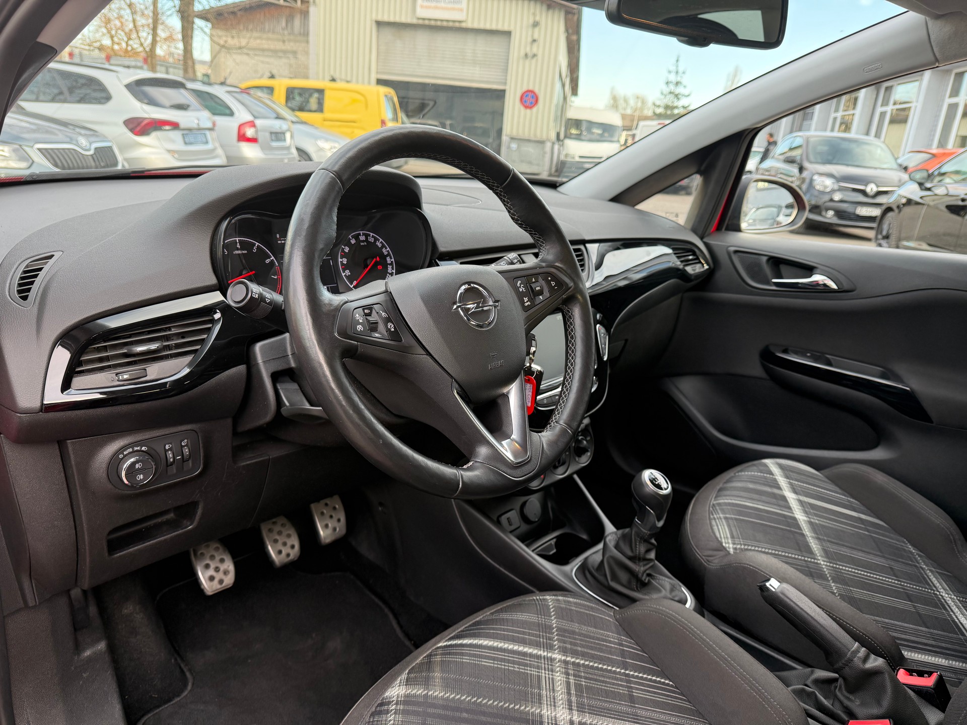 OPEL Corsa 1.0 T EcoTec Black Edition-image-5
