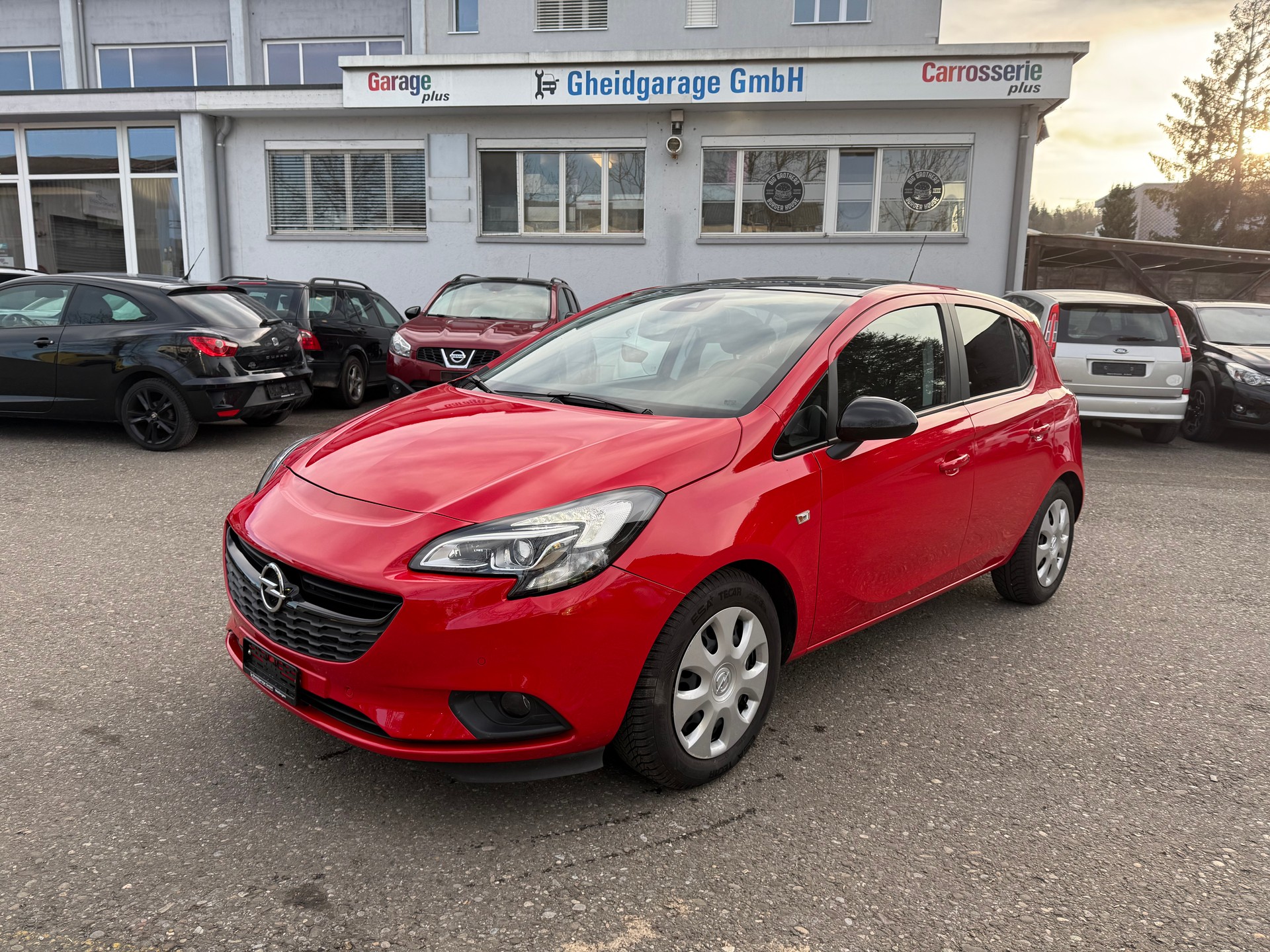 OPEL Corsa 1.0 T EcoTec Black Edition-image-0