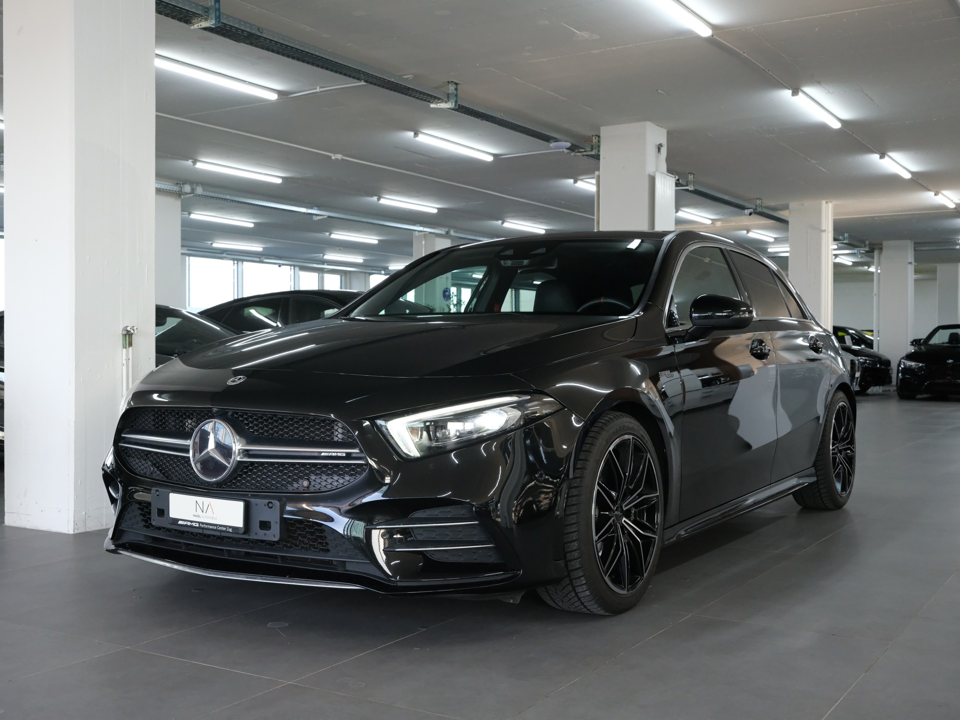 MERCEDES-BENZ A 35 AMG 4Matic Edition 1 Speedshift-image-6