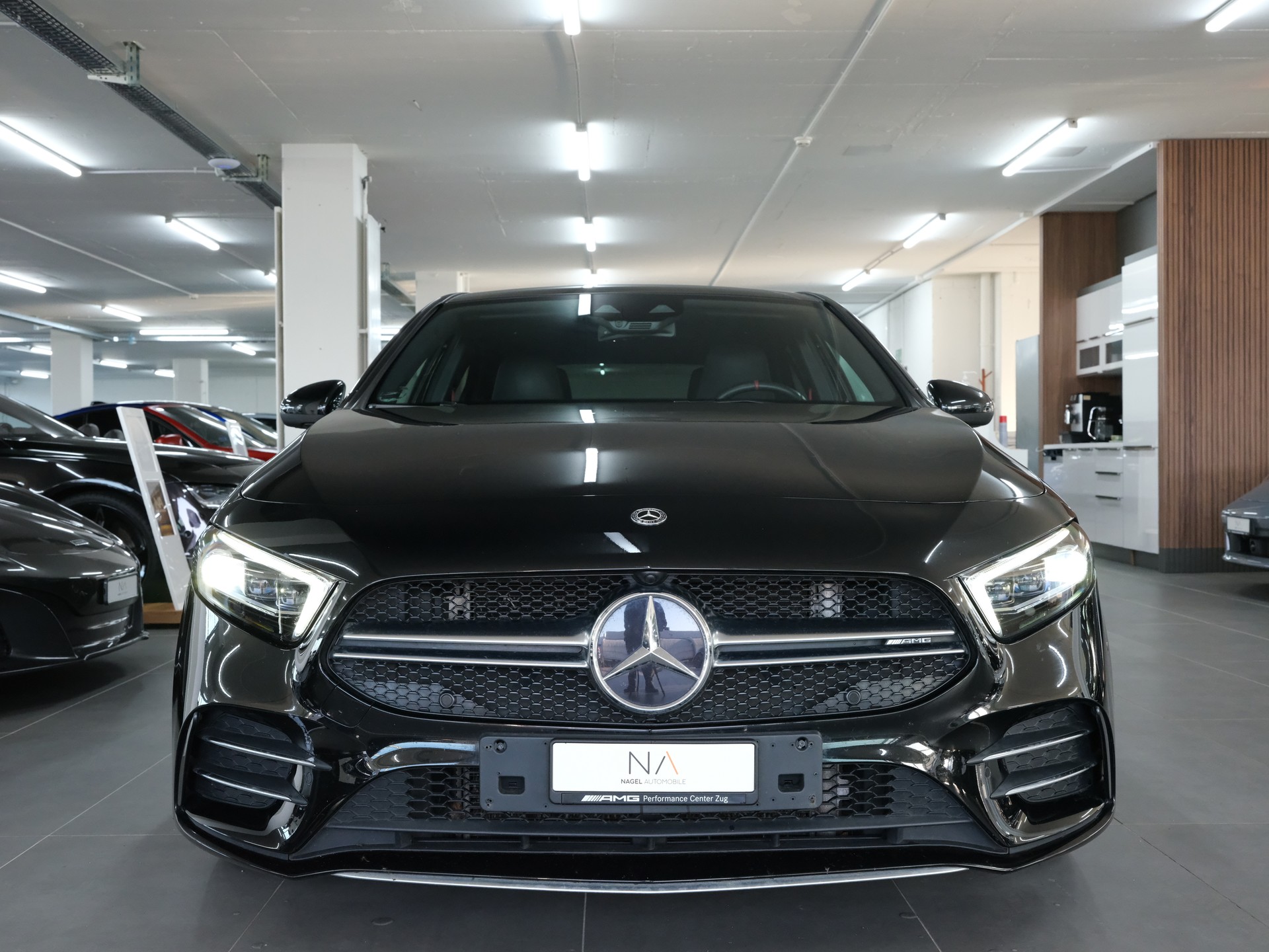 MERCEDES-BENZ A 35 AMG 4Matic Edition 1 Speedshift-image-7