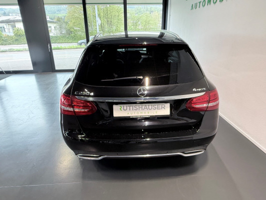 MERCEDES-BENZ C 250 d 4Matic-image-3