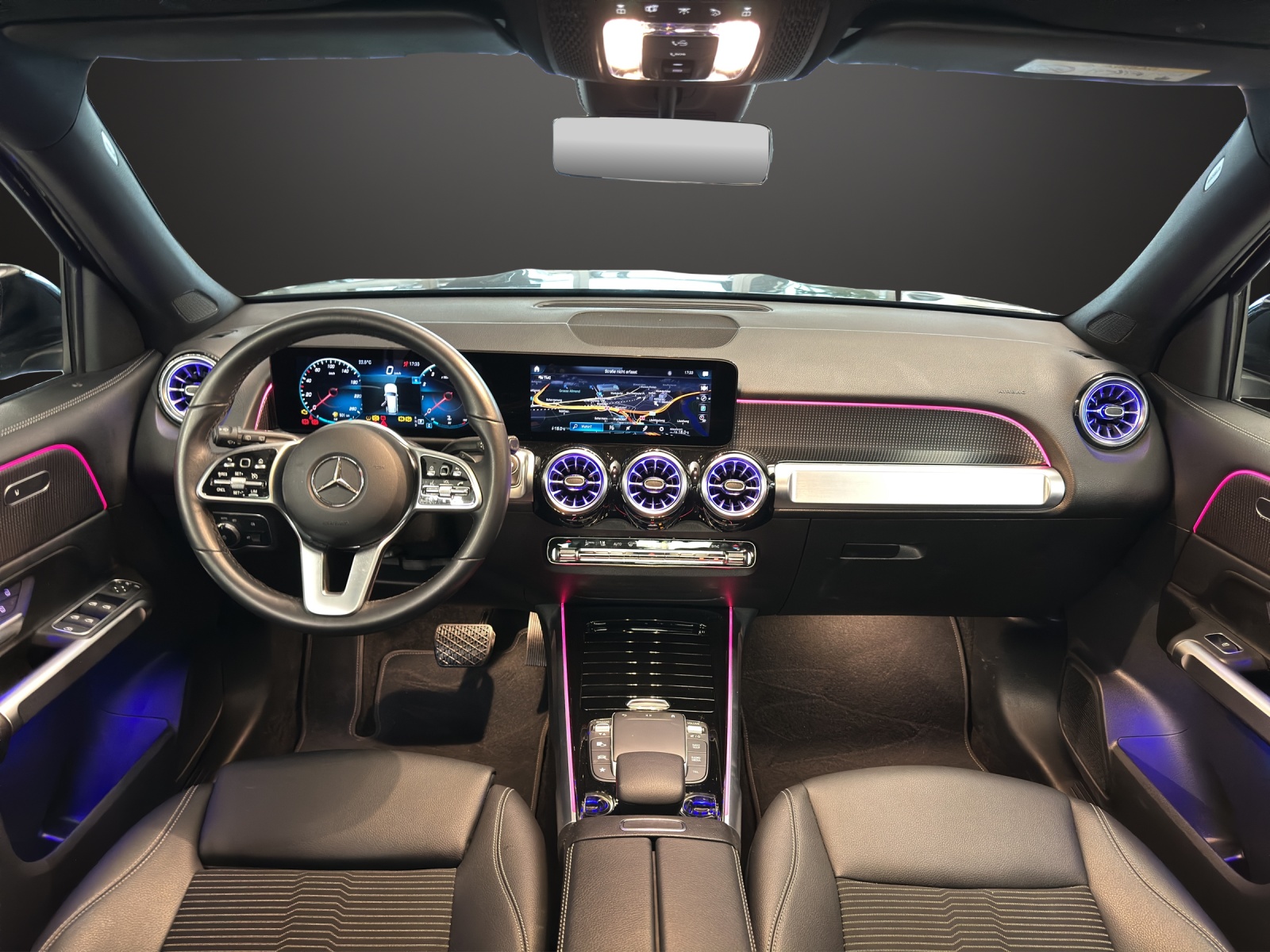 MERCEDES-BENZ GLB 200 Progressive-image-9