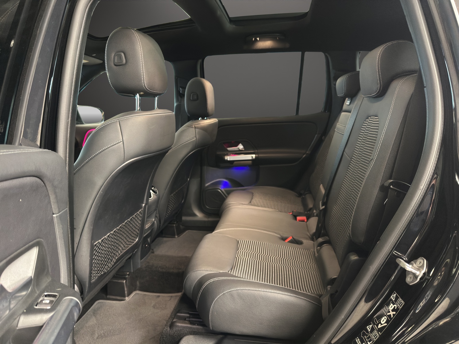 MERCEDES-BENZ GLB 200 Progressive-image-11
