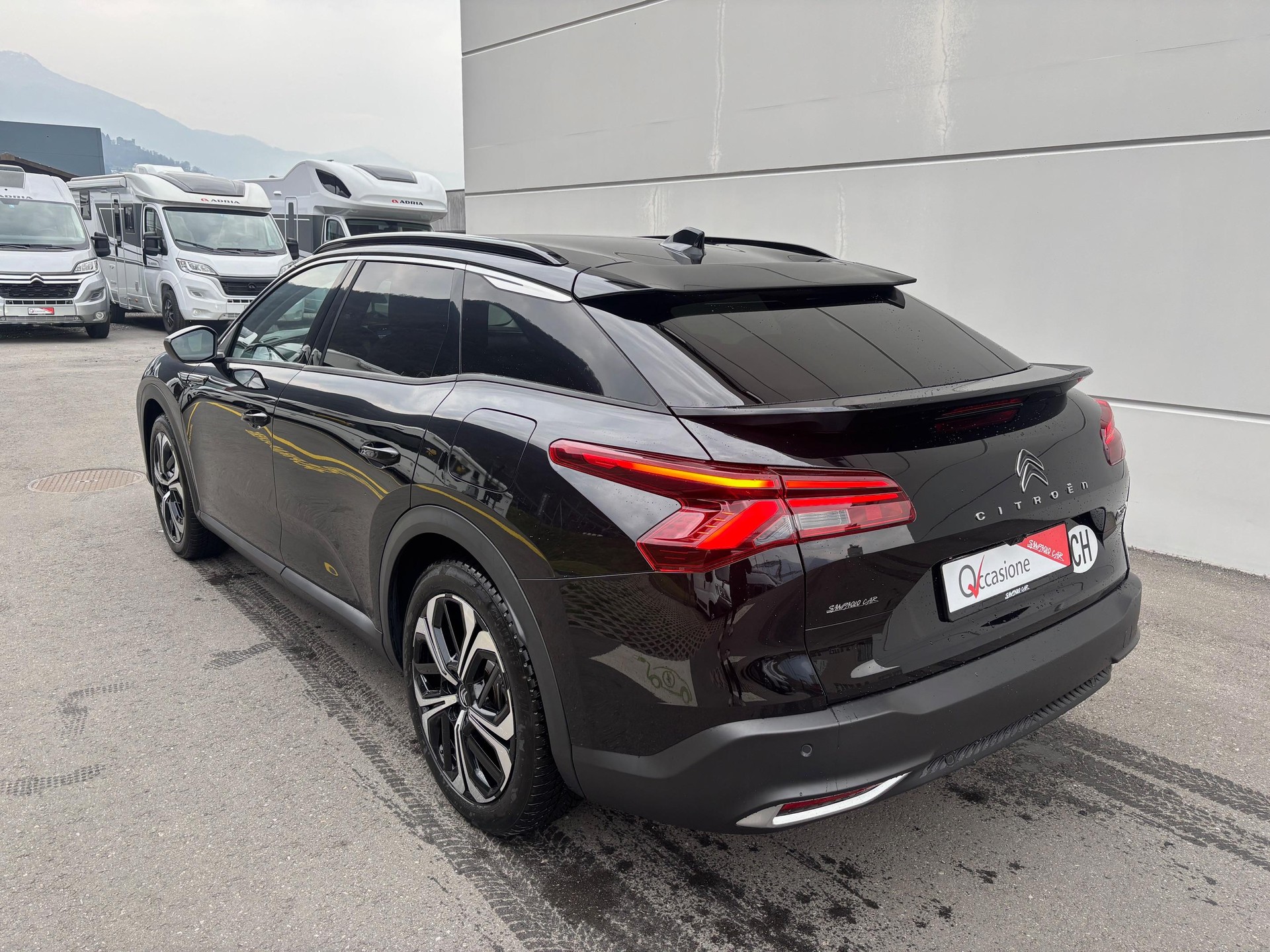 CITROEN C5 X 1.6 Plug-in Hybrid Shine-image-4