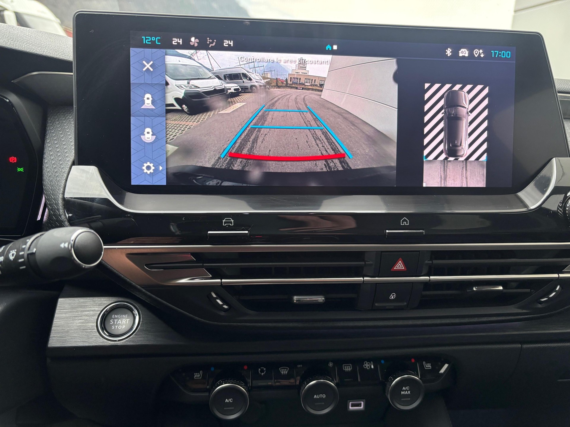 CITROEN C5 X 1.6 Plug-in Hybrid Shine-image-13