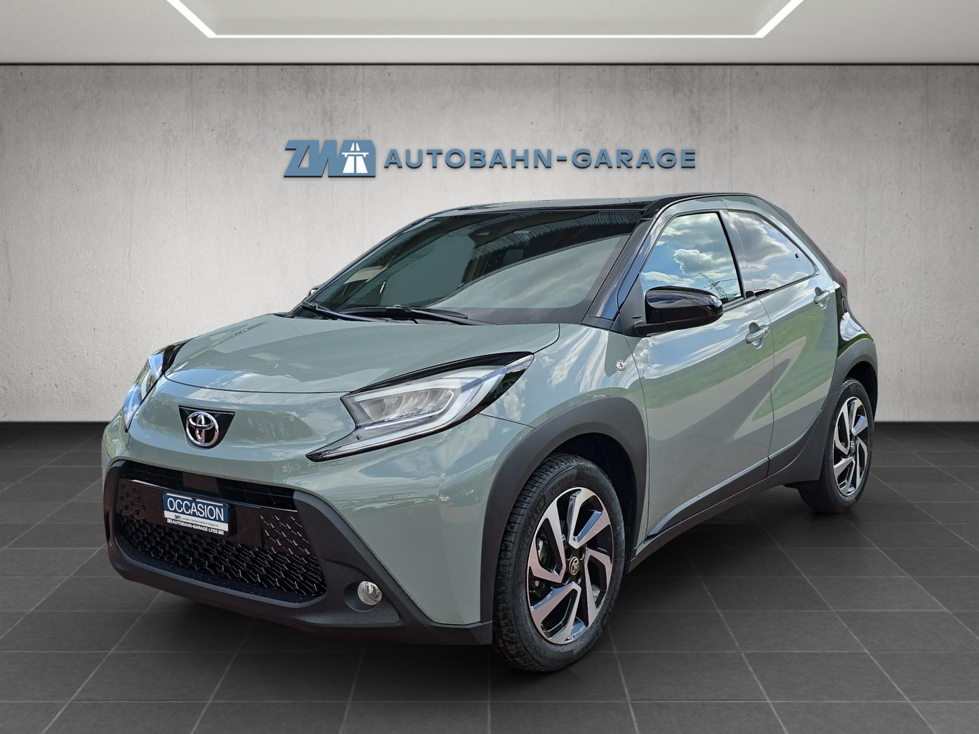 TOYOTA Aygo X 1.0 VVT-i Trend-image-0