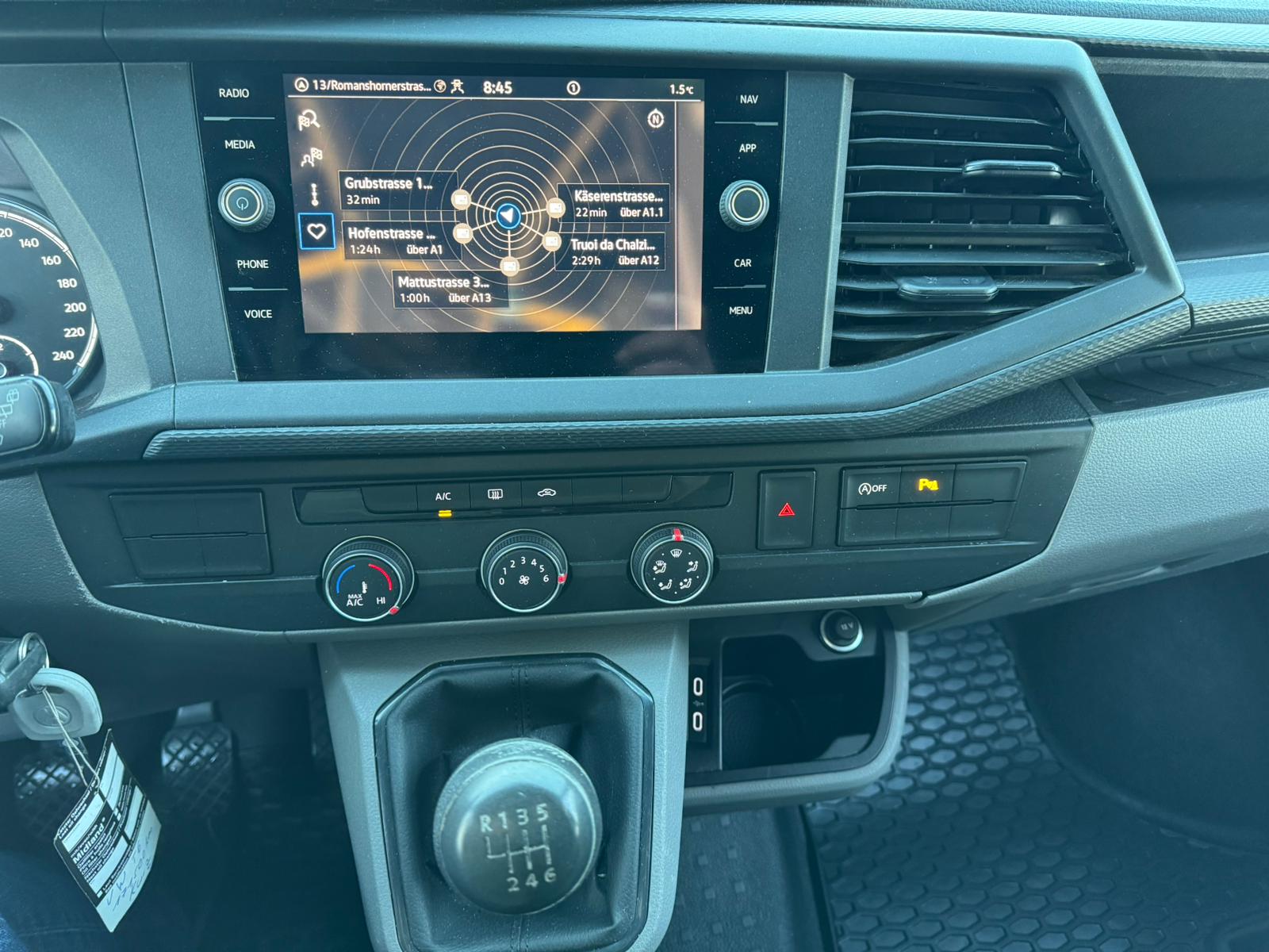 VW T6.1 2.0 TDI-image-13