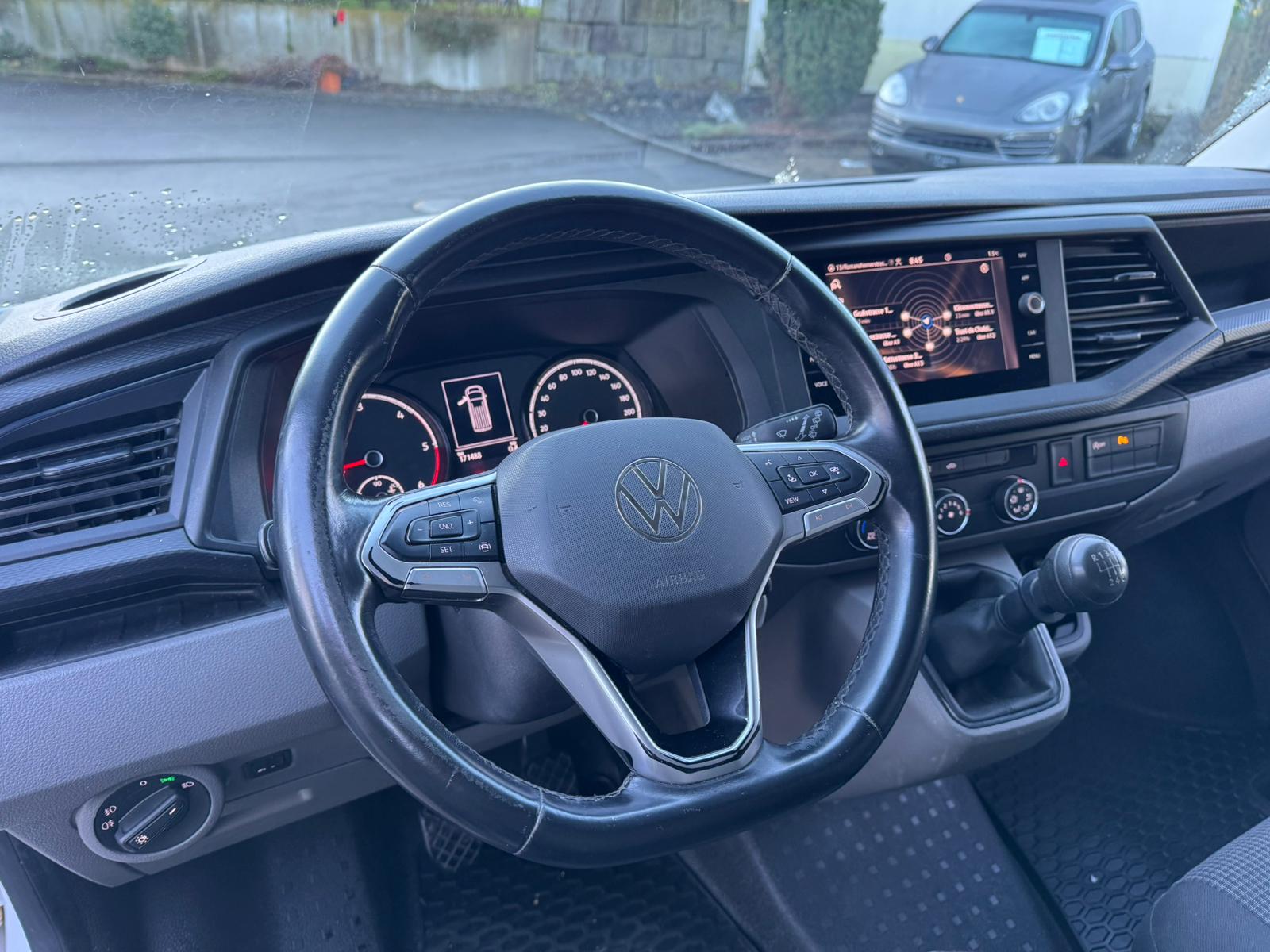 VW T6.1 2.0 TDI-image-12