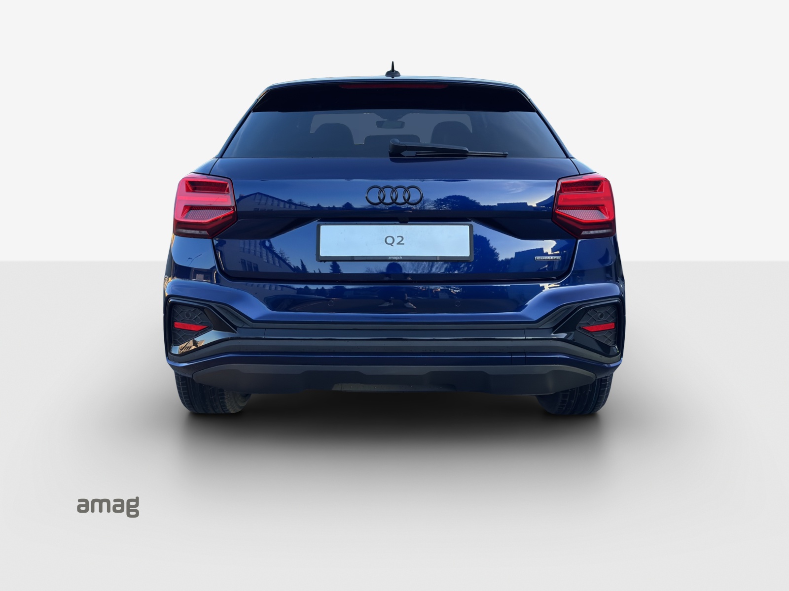 AUDI Q2 40 TFSI S line Attraction quattro S-tronic-image-3