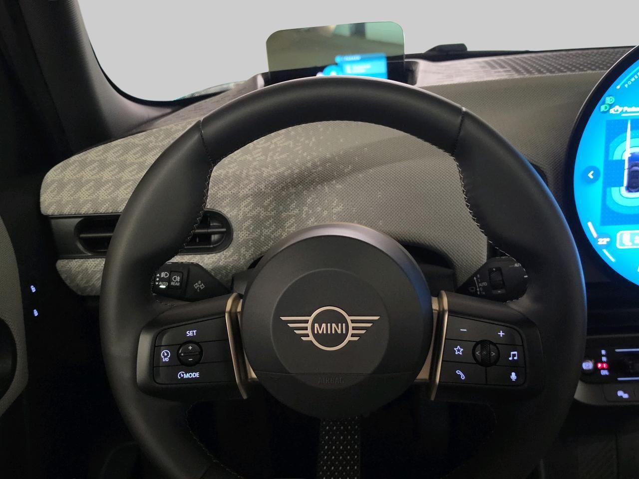MINI Cooper C (5 door)-image-17
