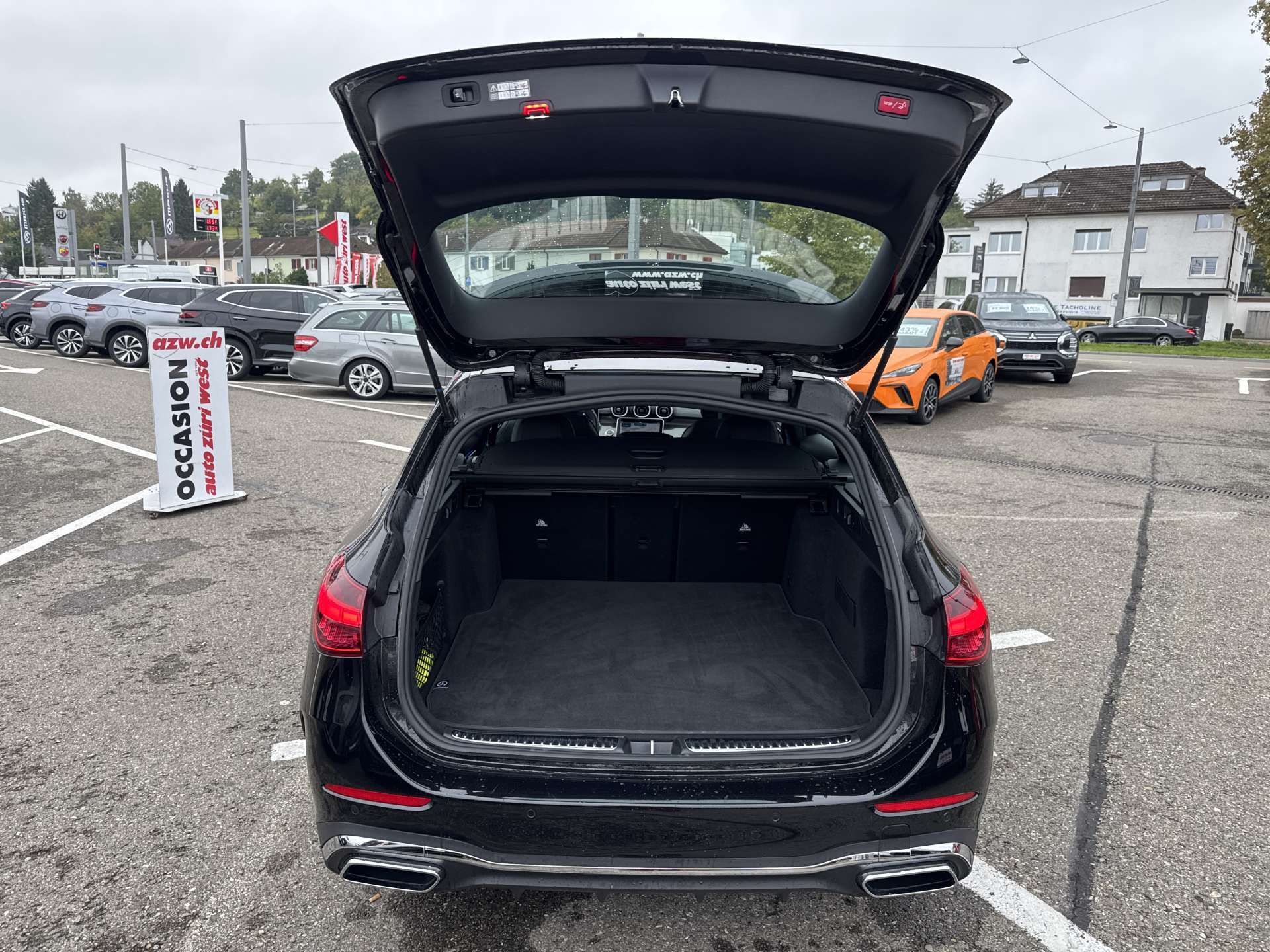 MERCEDES-BENZ C 300 T AMG-Line 259PS Automat-image-7