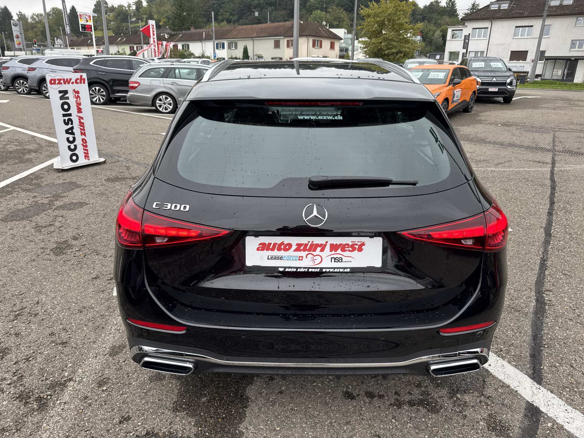 MERCEDES-BENZ C 300 T AMG-Line 259PS Automat-image-14