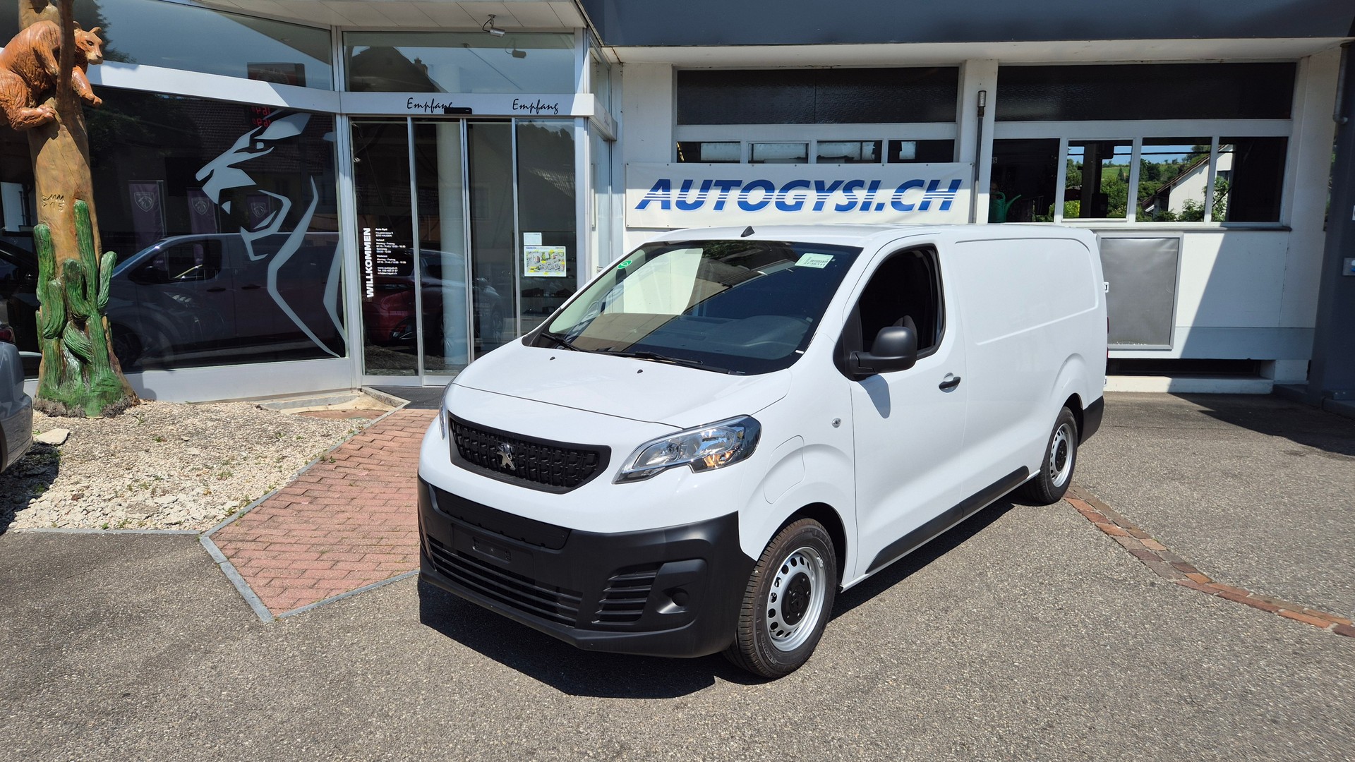 PEUGEOT e-Expert 50 KWh Standard Helvetia (437)-image-6