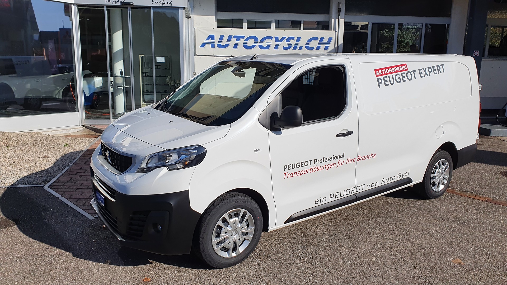 PEUGEOT e-Expert 50 KWh Standard Helvetia (437)-image-14