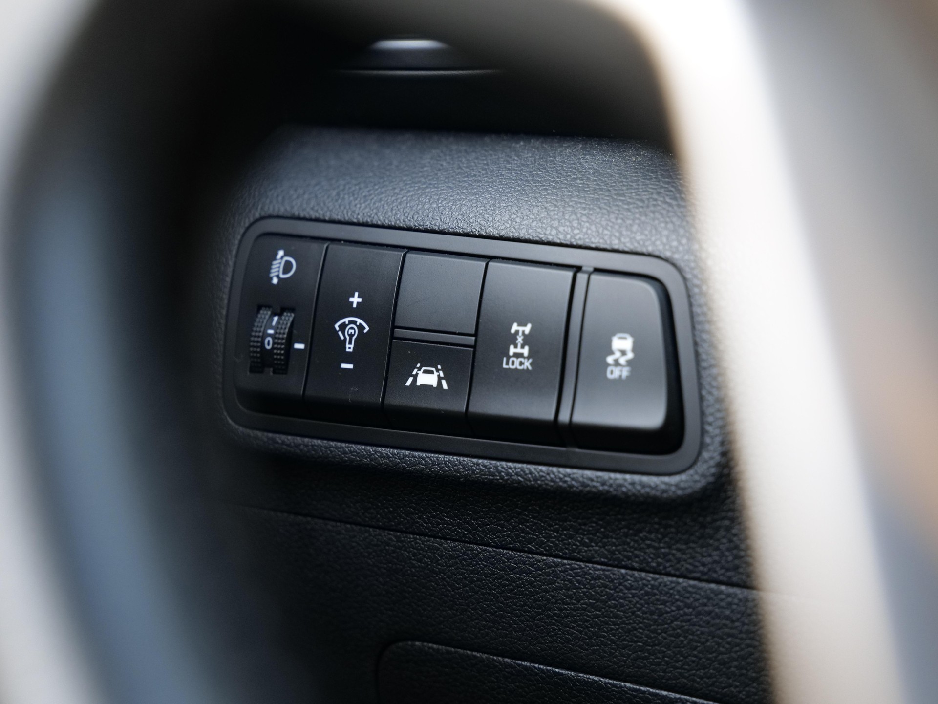 HYUNDAI Tucson 1.6 T-GDi Amplia 4WD-image-15