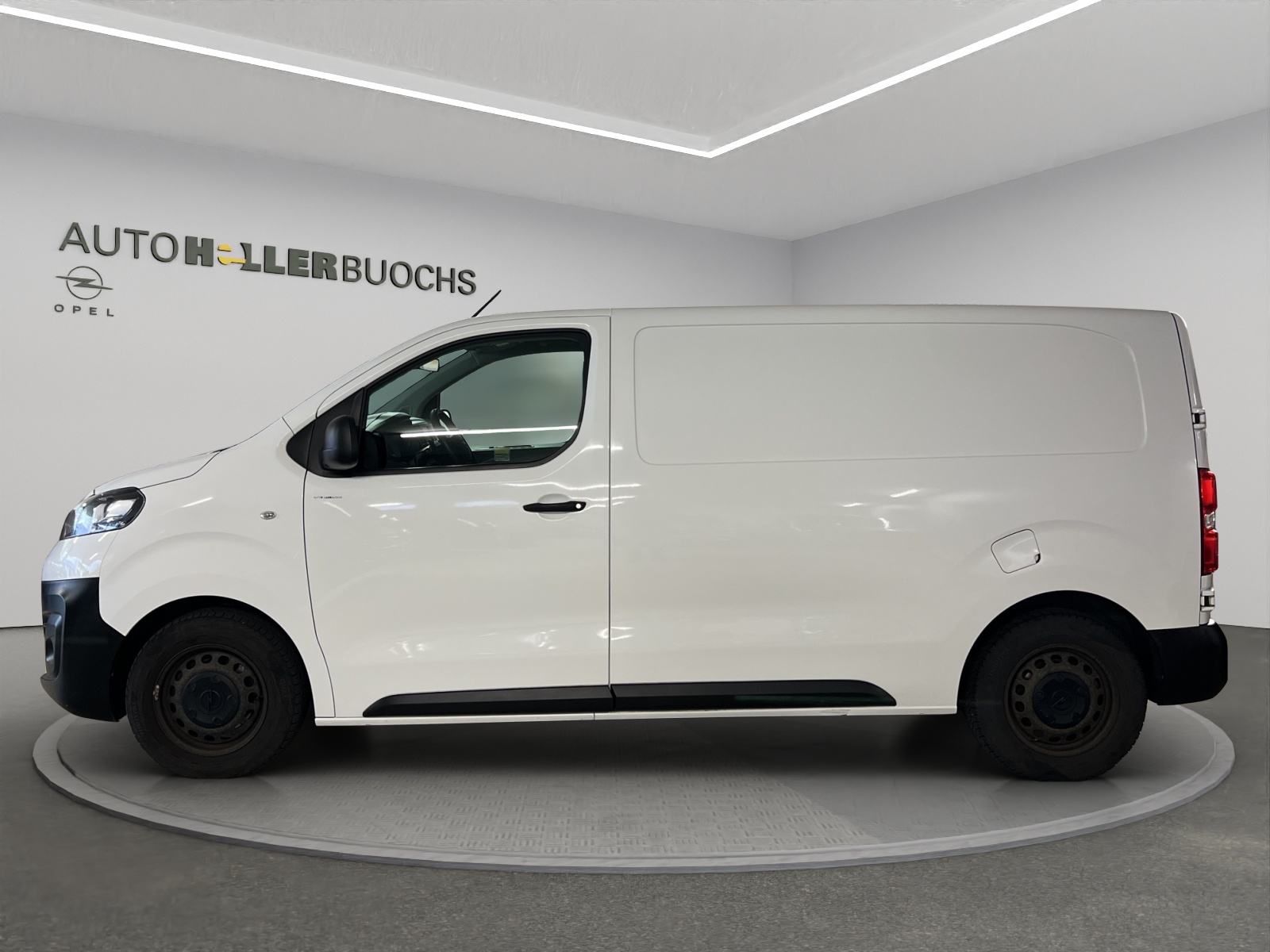 OPEL Vivaro Cargo 2.7 t M 2.0 D 177 Enjoy-image-2