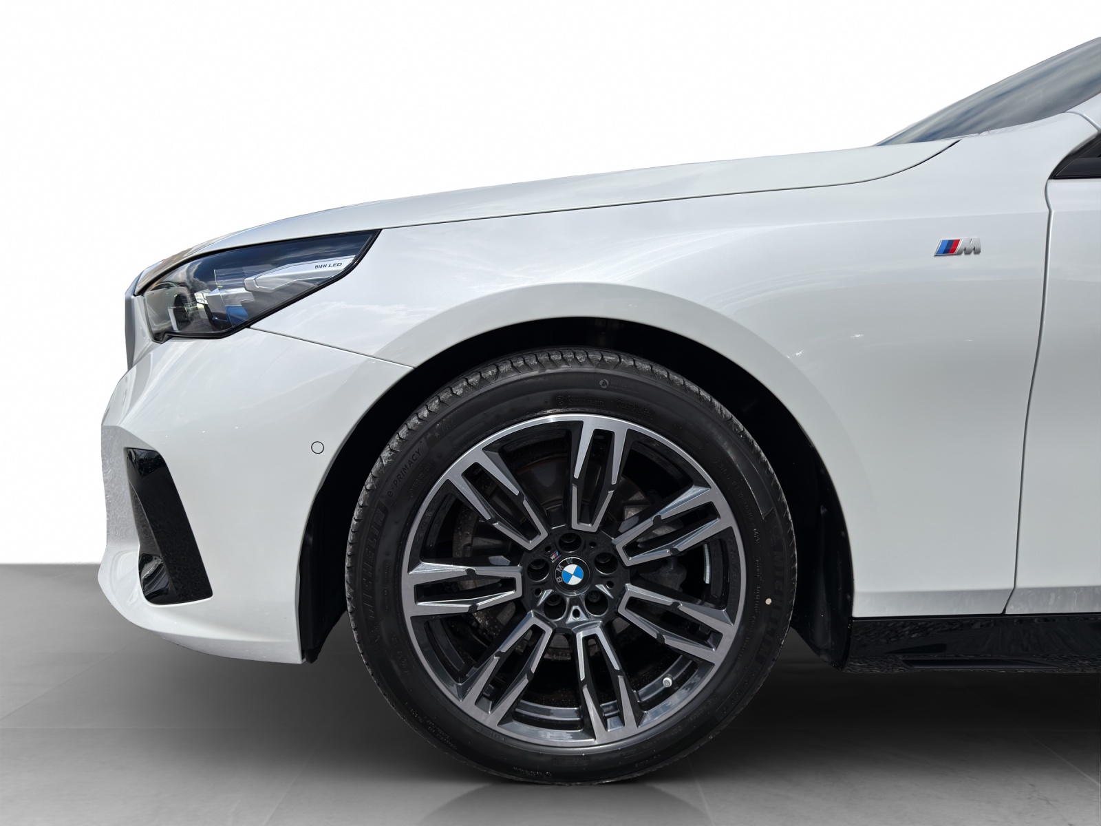 BMW 520d xDrive 48V Touring M Sport-image-26