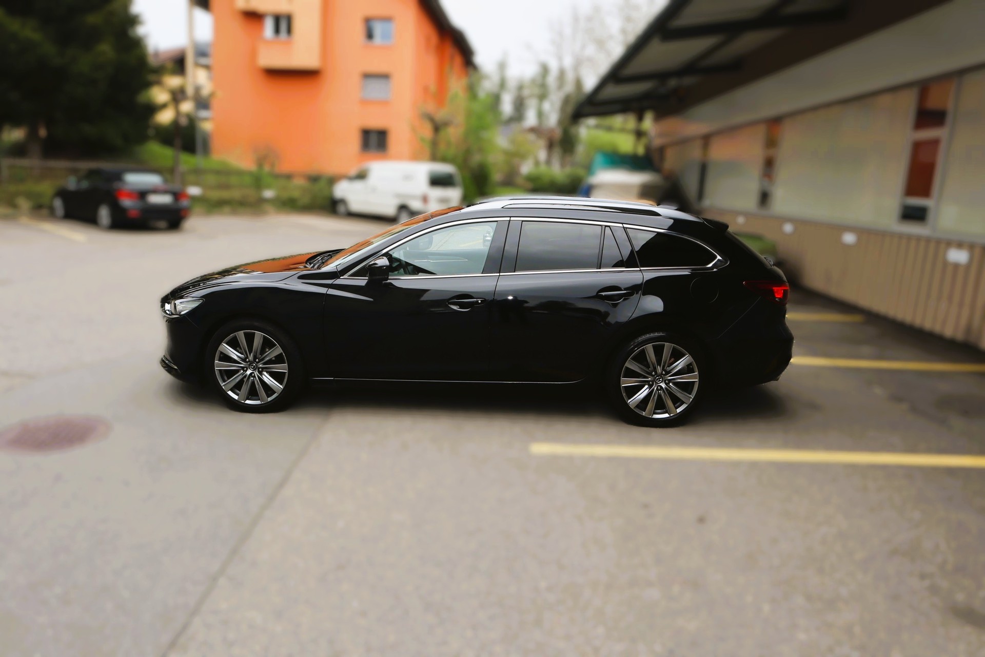 MAZDA 6 Sportwagon SKYACTIV-G 194 Revolution Automat-image-6
