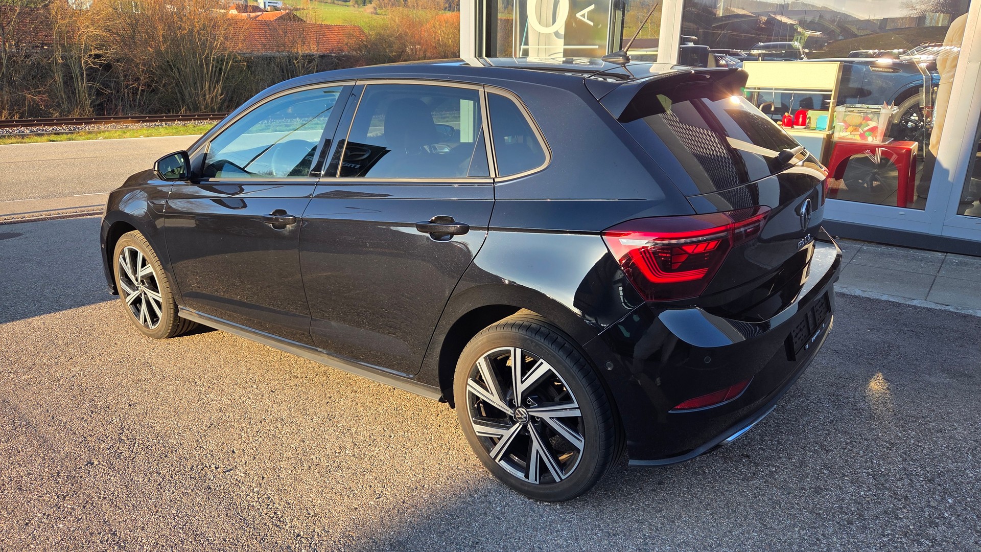 VW Polo 1.0 TSI R-Line DSG-image-6