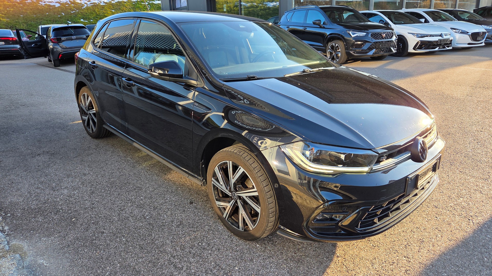 VW Polo 1.0 TSI R-Line DSG-image-3
