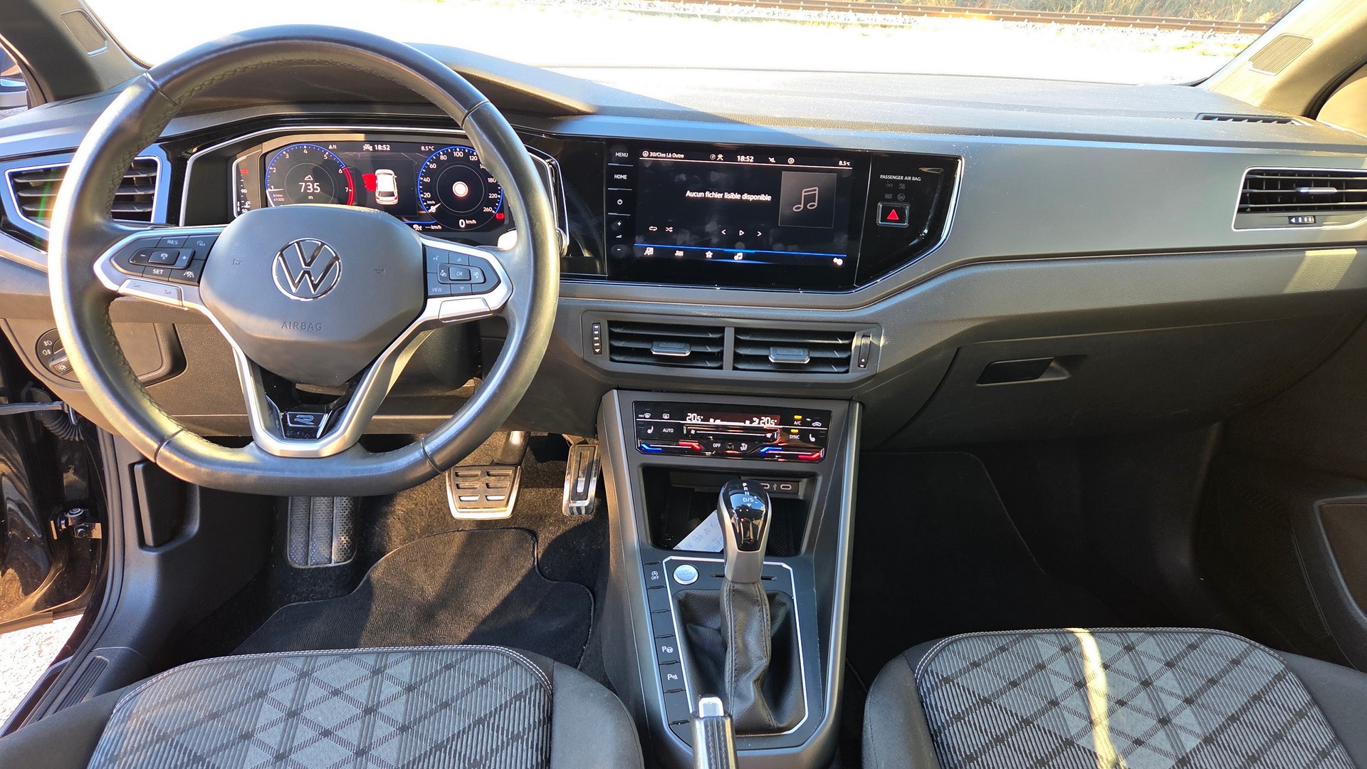 VW Polo 1.0 TSI R-Line DSG-image-12
