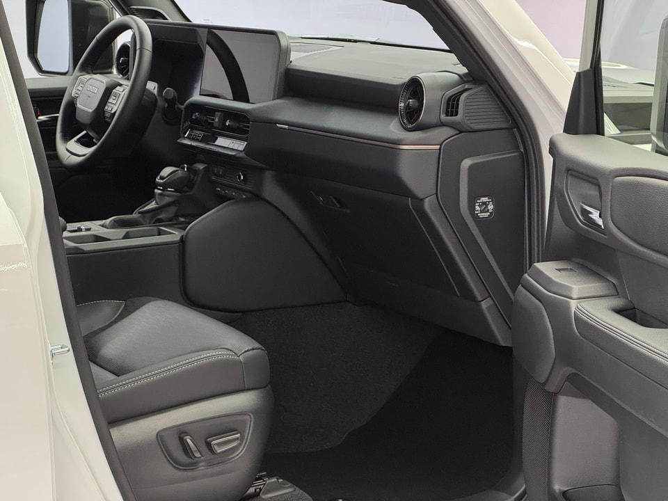 Land Cruiser 2.8 D 48V Invincible AWD