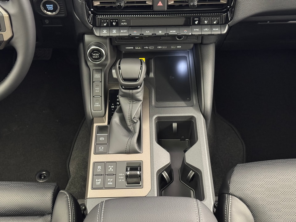 Land Cruiser 2.8 D 48V Invincible AWD