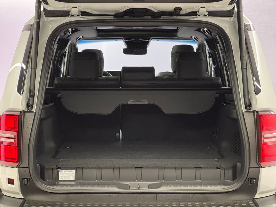 Land Cruiser 2.8 D 48V Invincible AWD