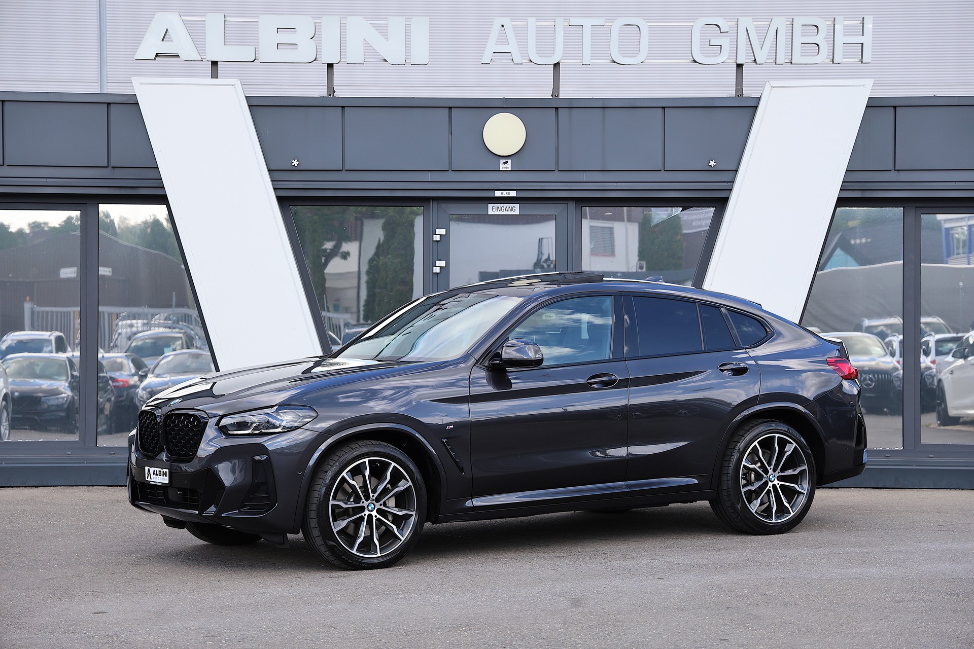 BMW X4 xDrive 48V 30i M Sport Steptronic-image-0